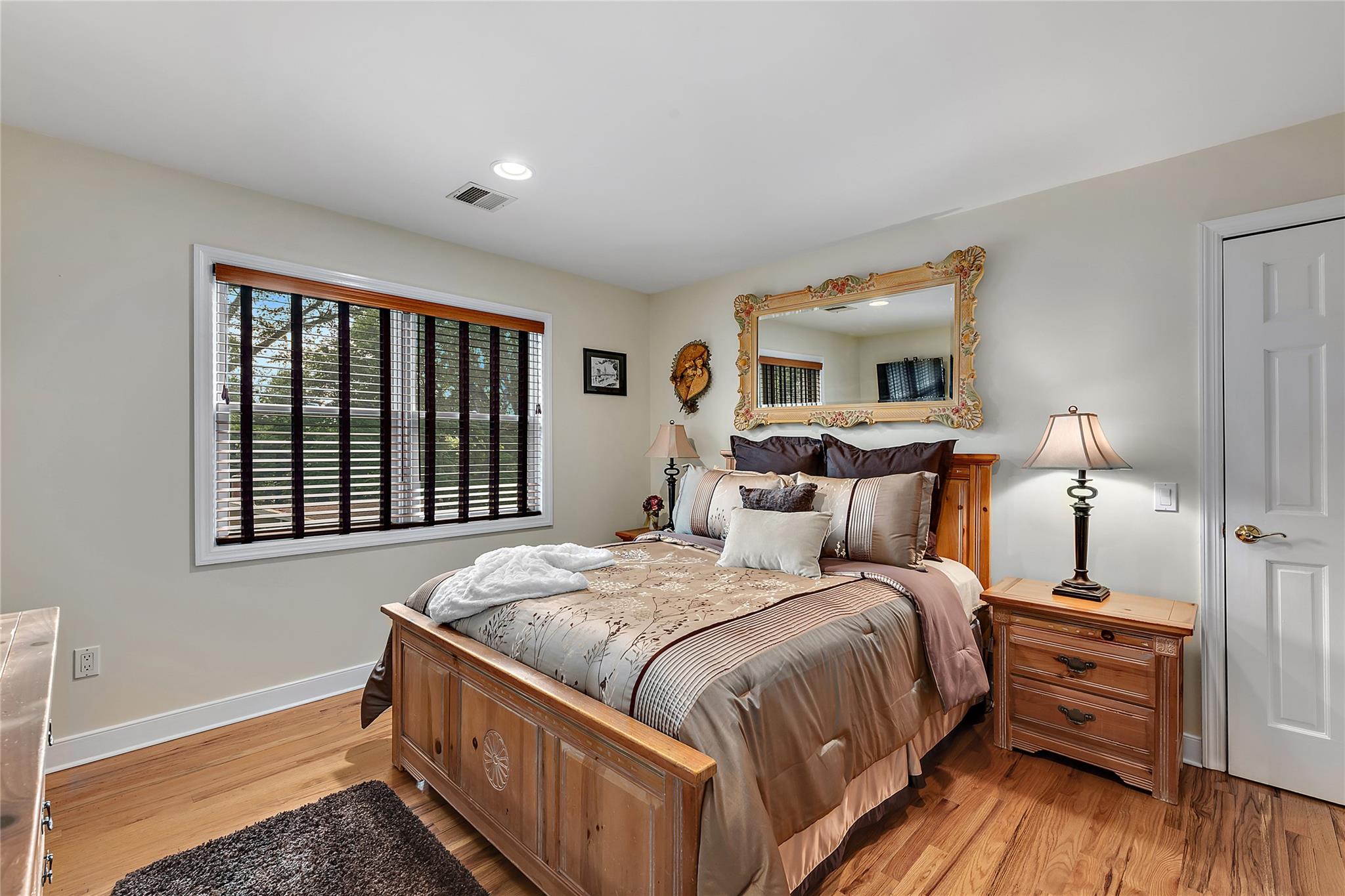 2 Dorchester Drive, Yonkers, NY 10710