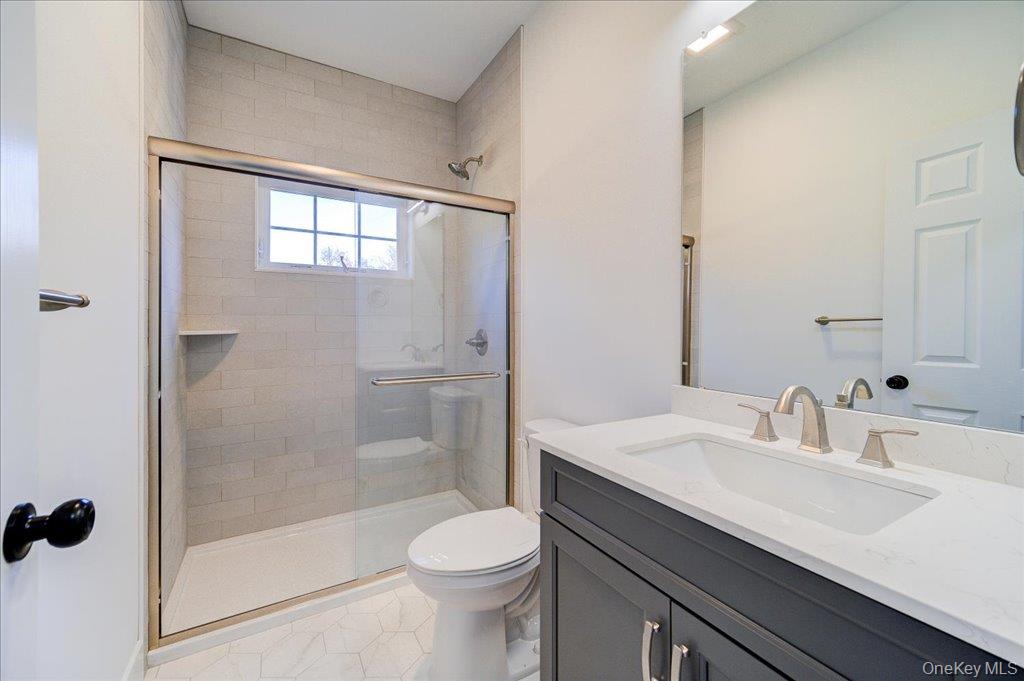 83 Bible Camp Road, Bloomingburg, NY 12721