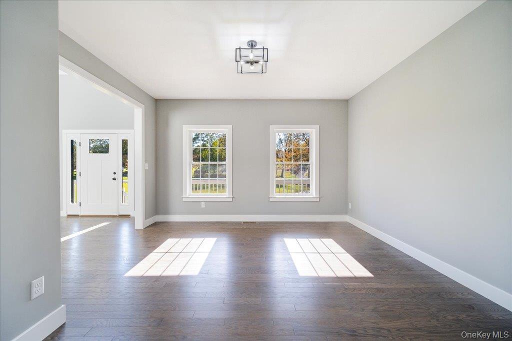 83 Bible Camp Road, Bloomingburg, NY 12721