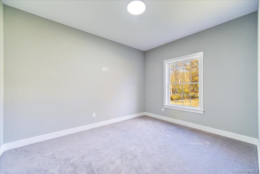 83 Bible Camp Road, Bloomingburg, NY 12721