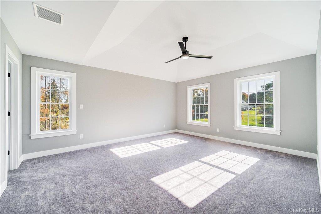 83 Bible Camp Road, Bloomingburg, NY 12721