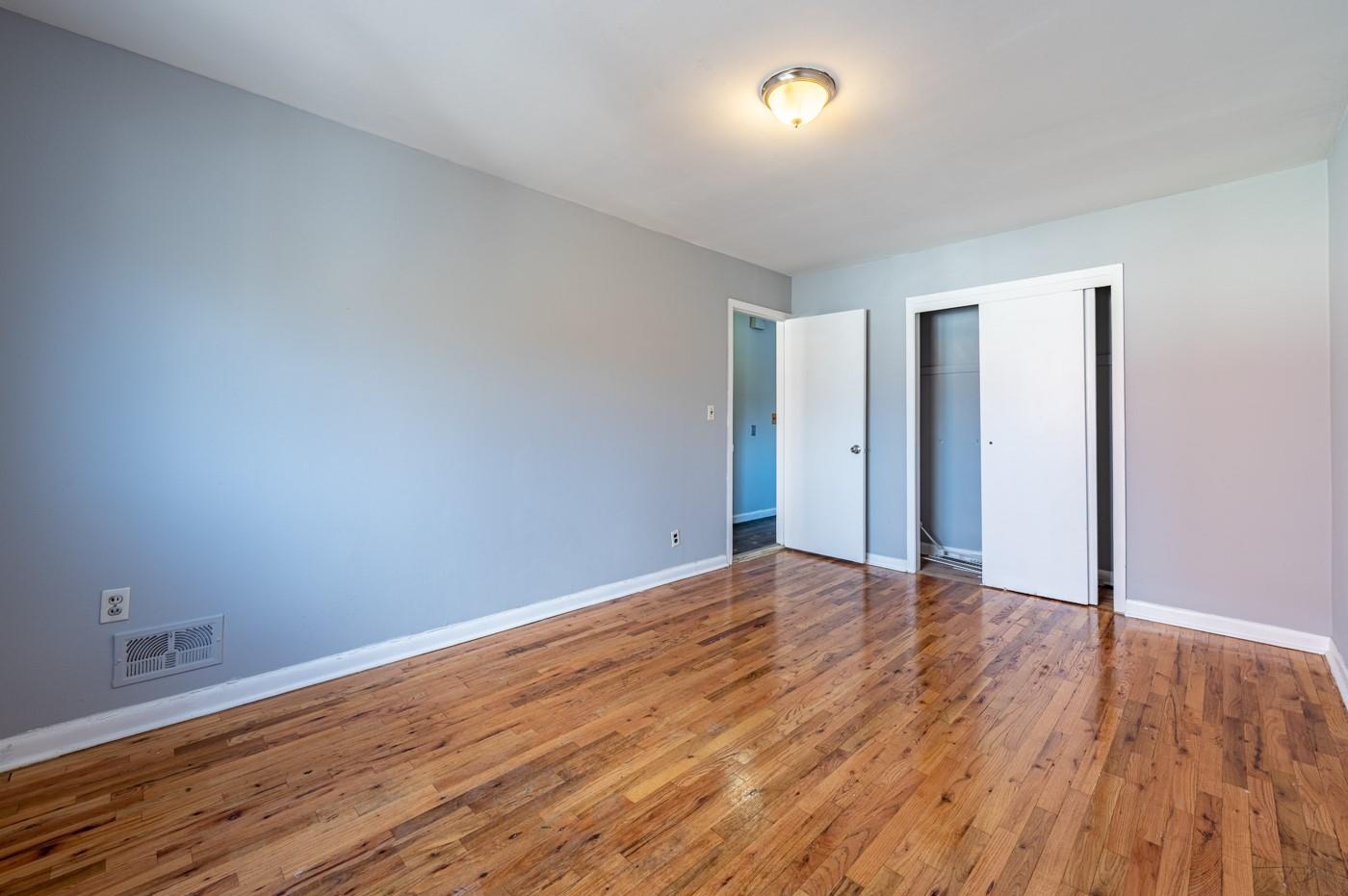 3181 Barkley Avenue, Bronx, NY 10465