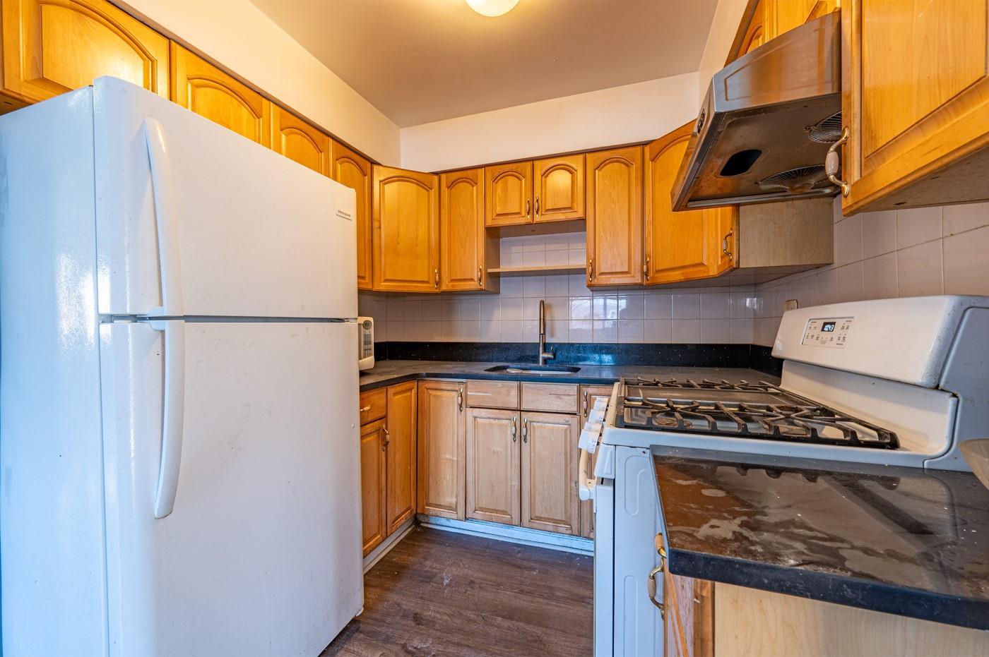 3181 Barkley Avenue, Bronx, NY 10465