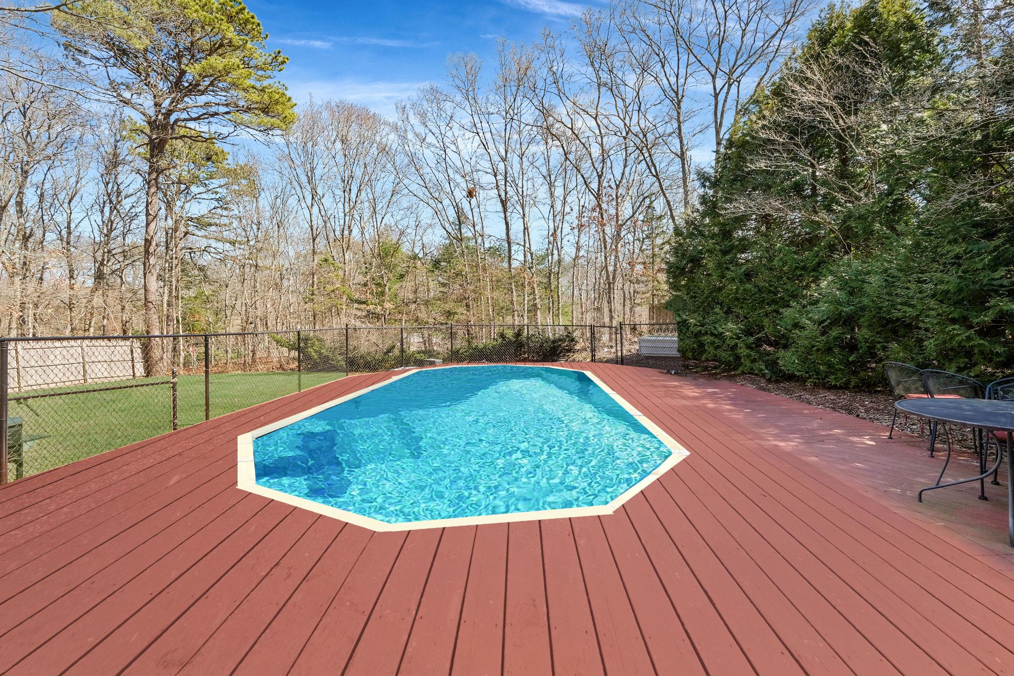 2 Linda Lane, Manorville, NY 11949