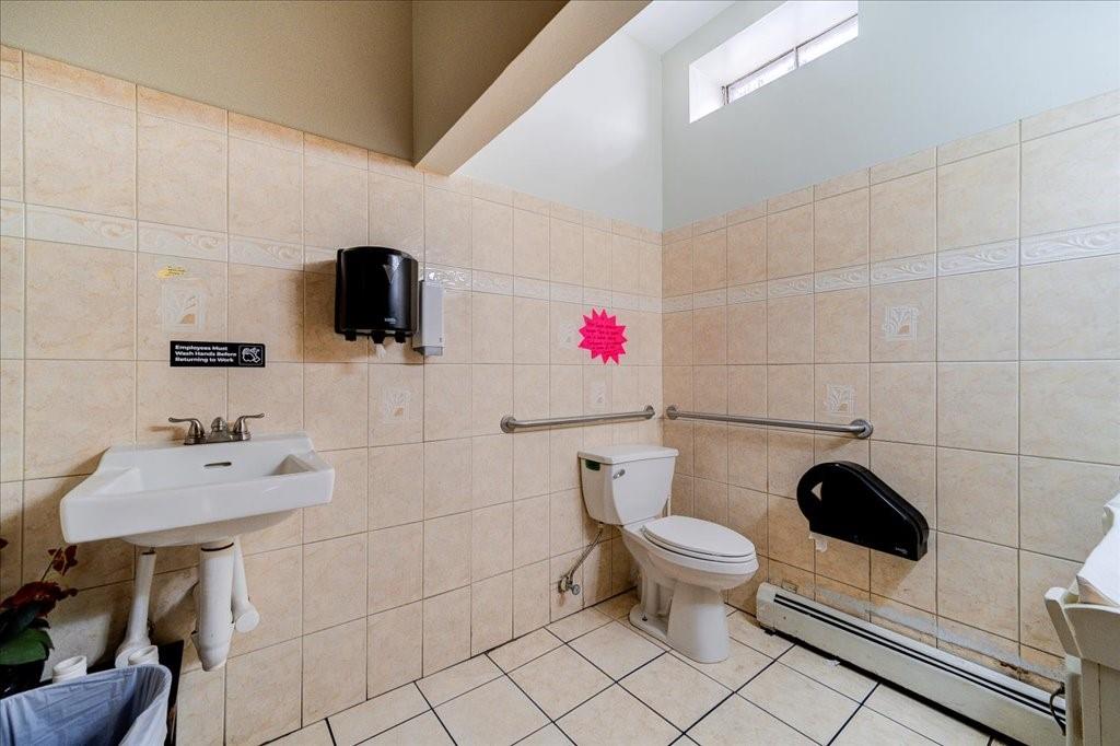 346 Broadway, Newburgh, NY 12550