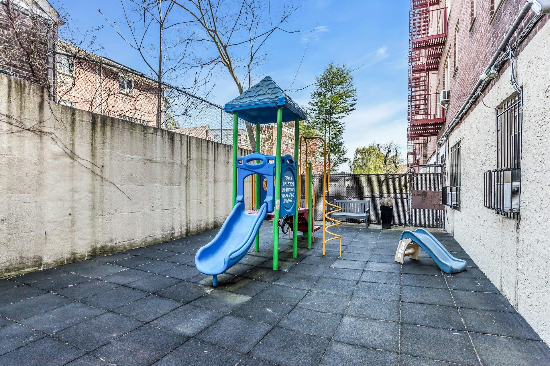 67-25 Clyde Street # 1G, Forest Hills, NY 11375