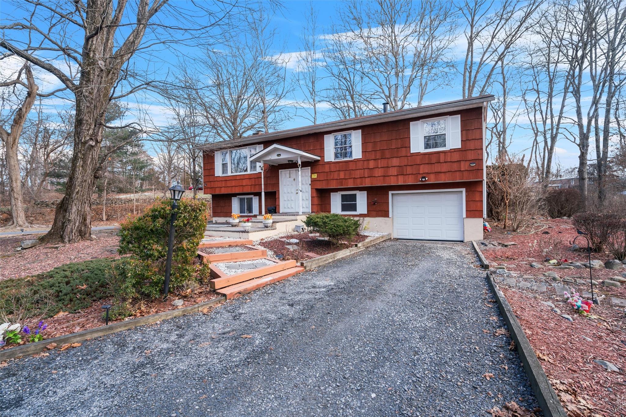 1 Townsend Street, New Windsor, NY 12553