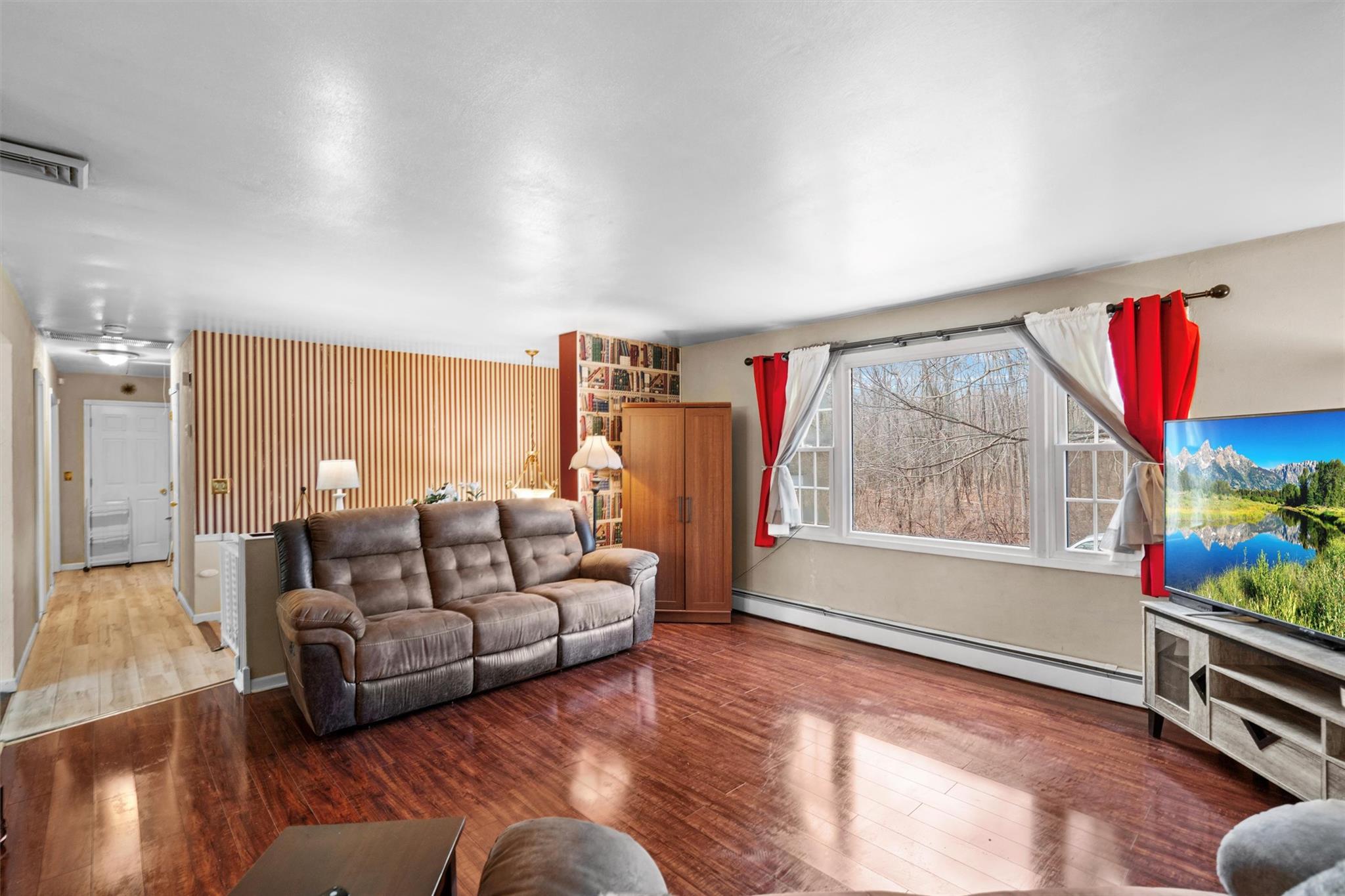 1 Townsend Street, New Windsor, NY 12553