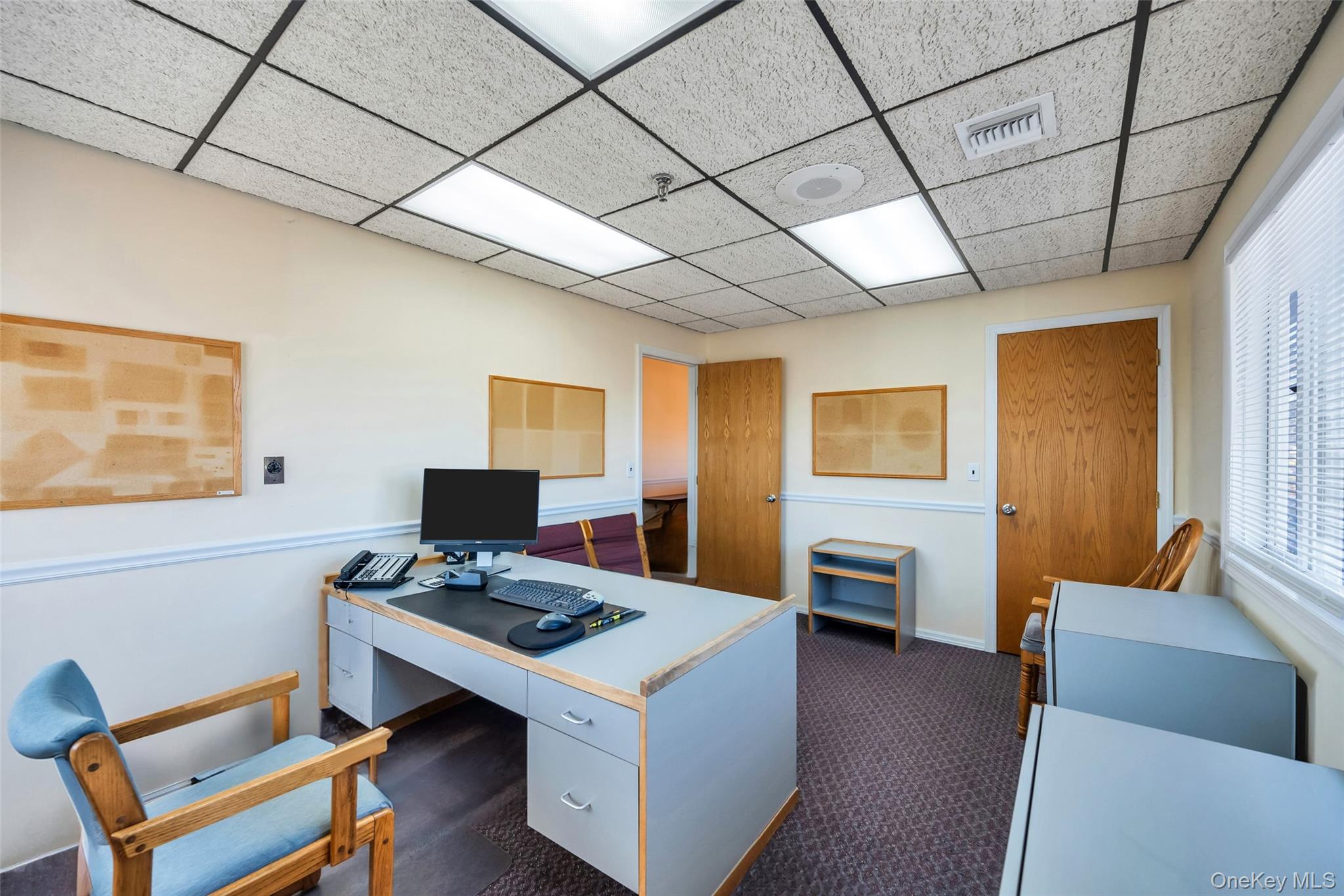 2450 middle country, Centereach, NY 11720