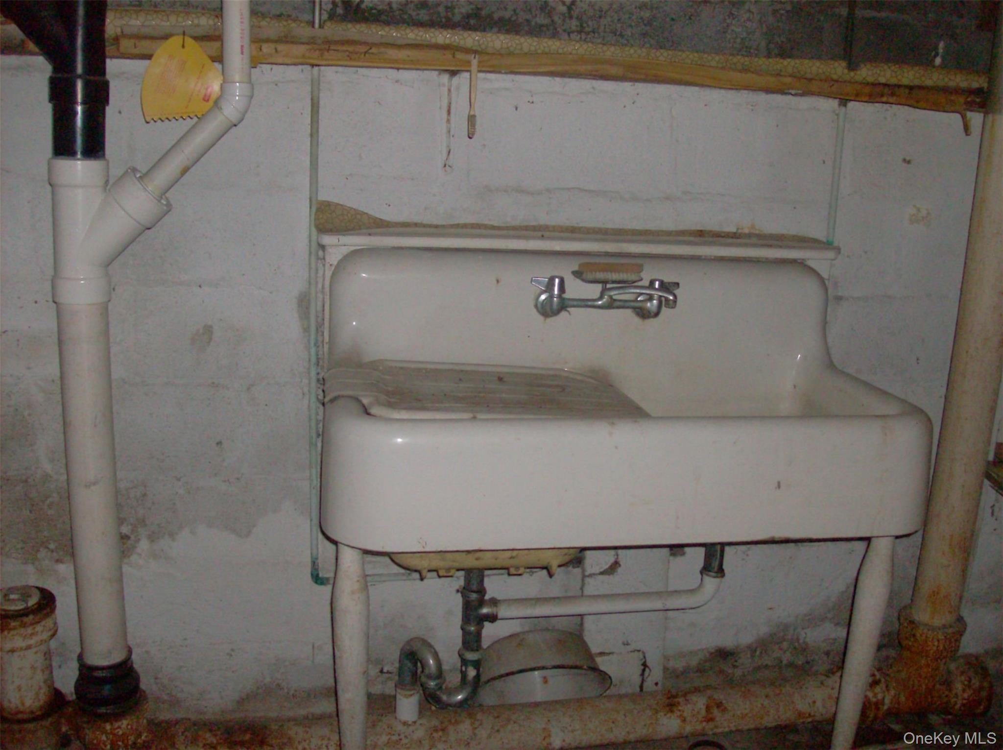 23 Riverside Drive, Roscoe, NY 12776