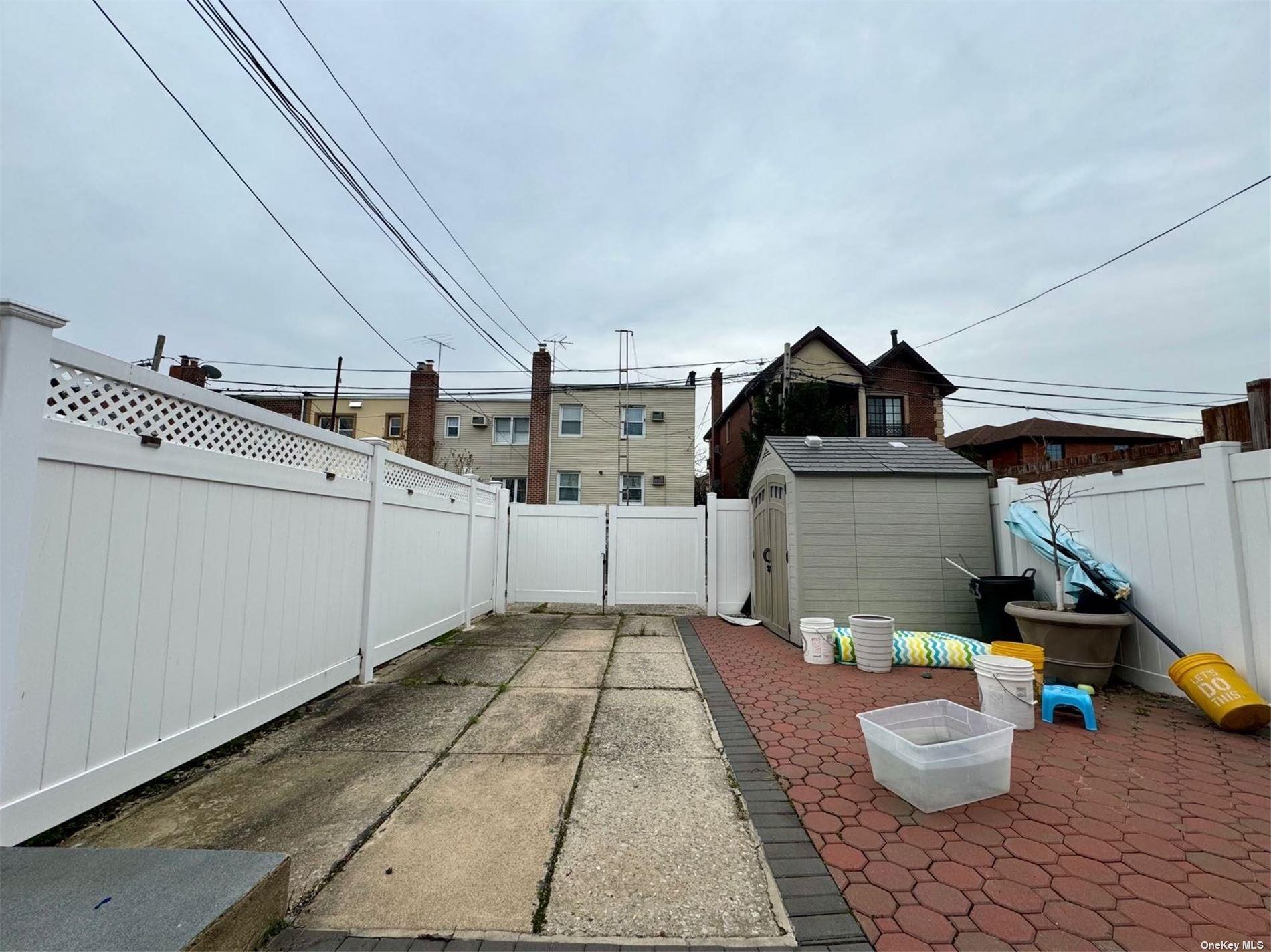 64-28 75th Street, Middle Village, NY 11379