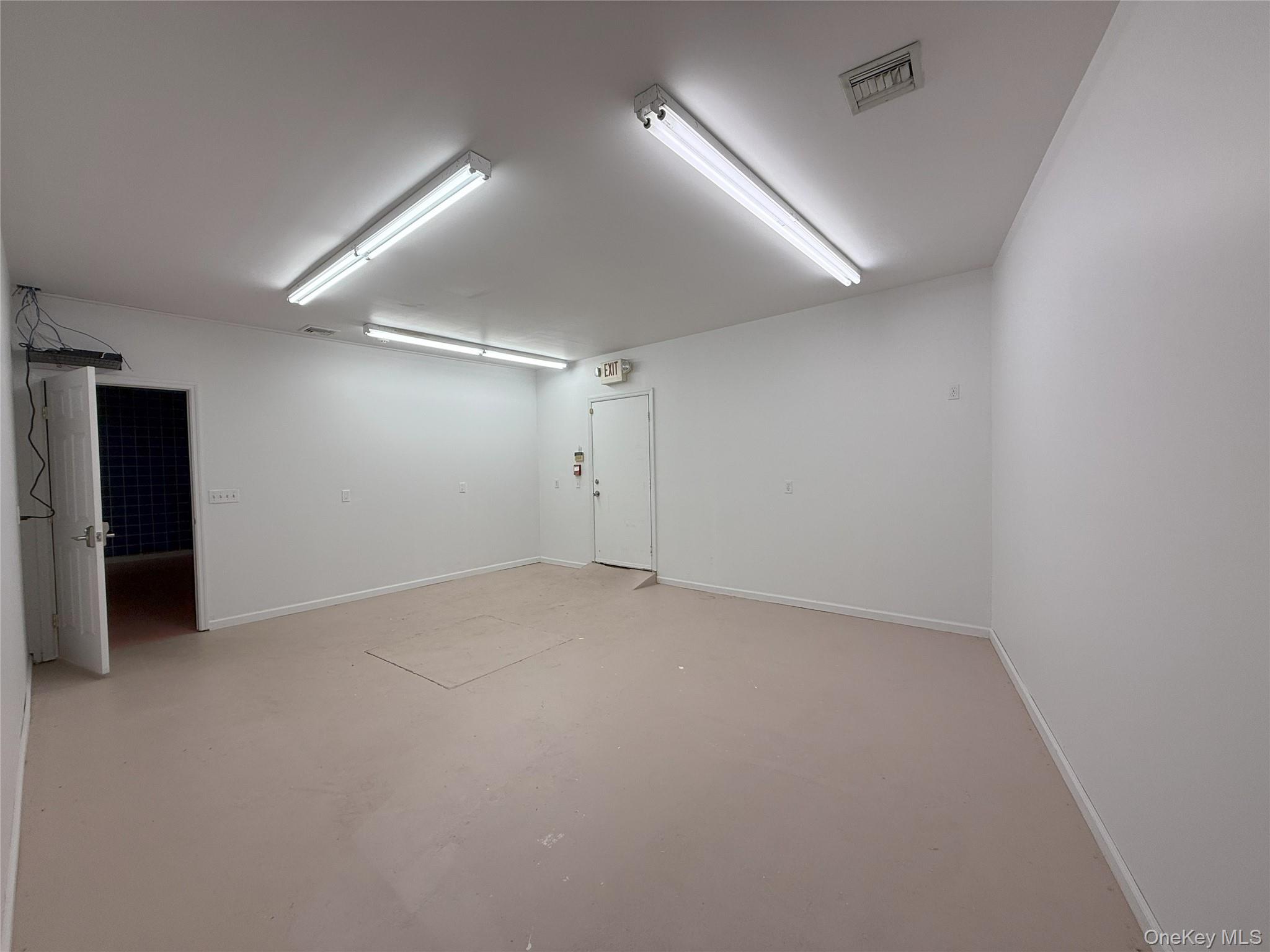 200 Main Street, Greenport, NY 11944