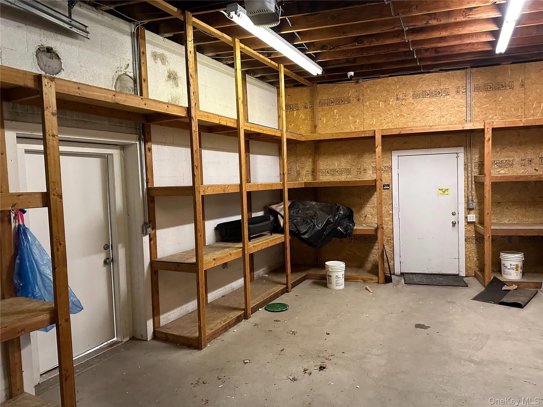 200 Main Street, Greenport, NY 11944