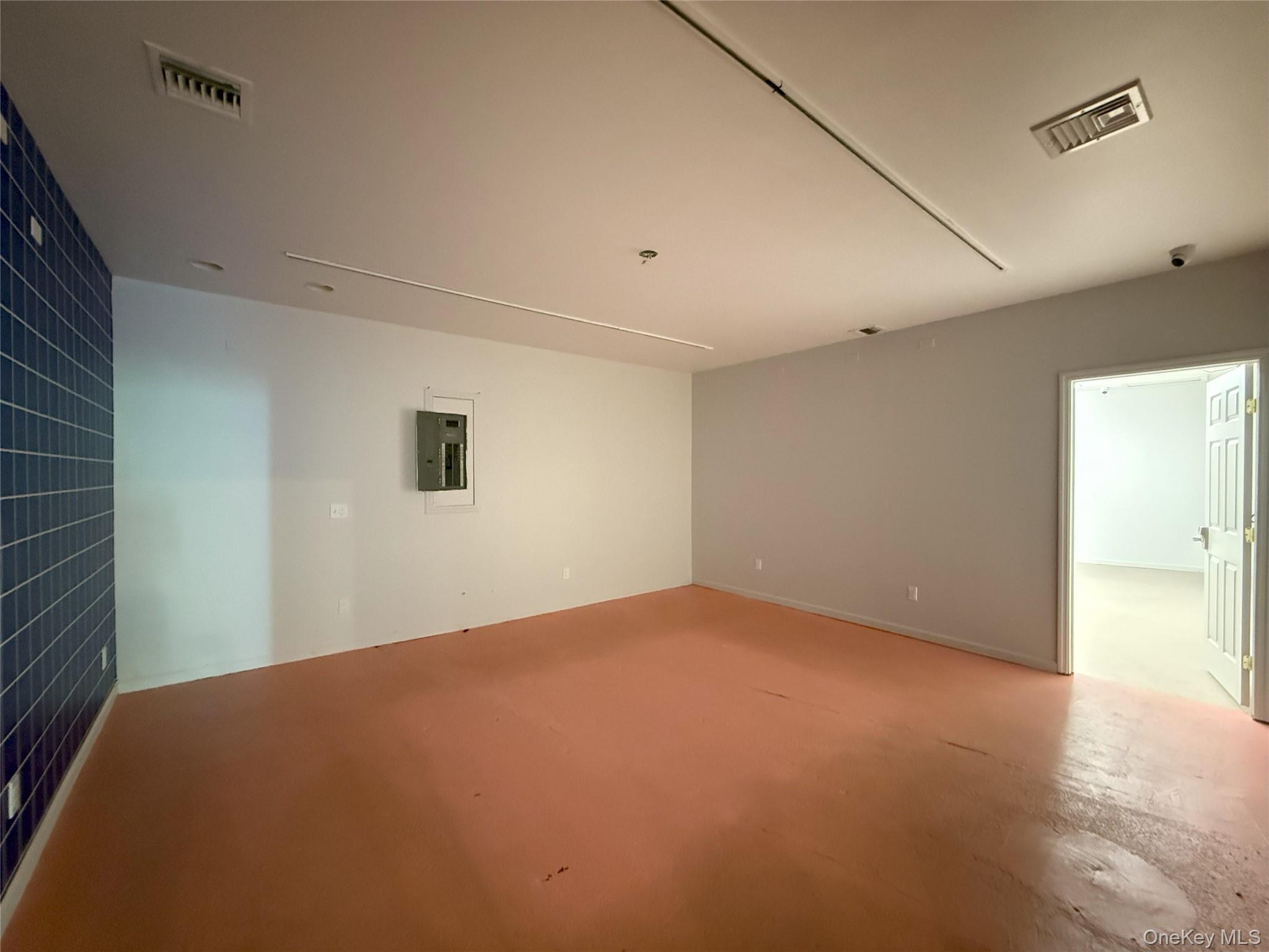 200 Main Street, Greenport, NY 11944