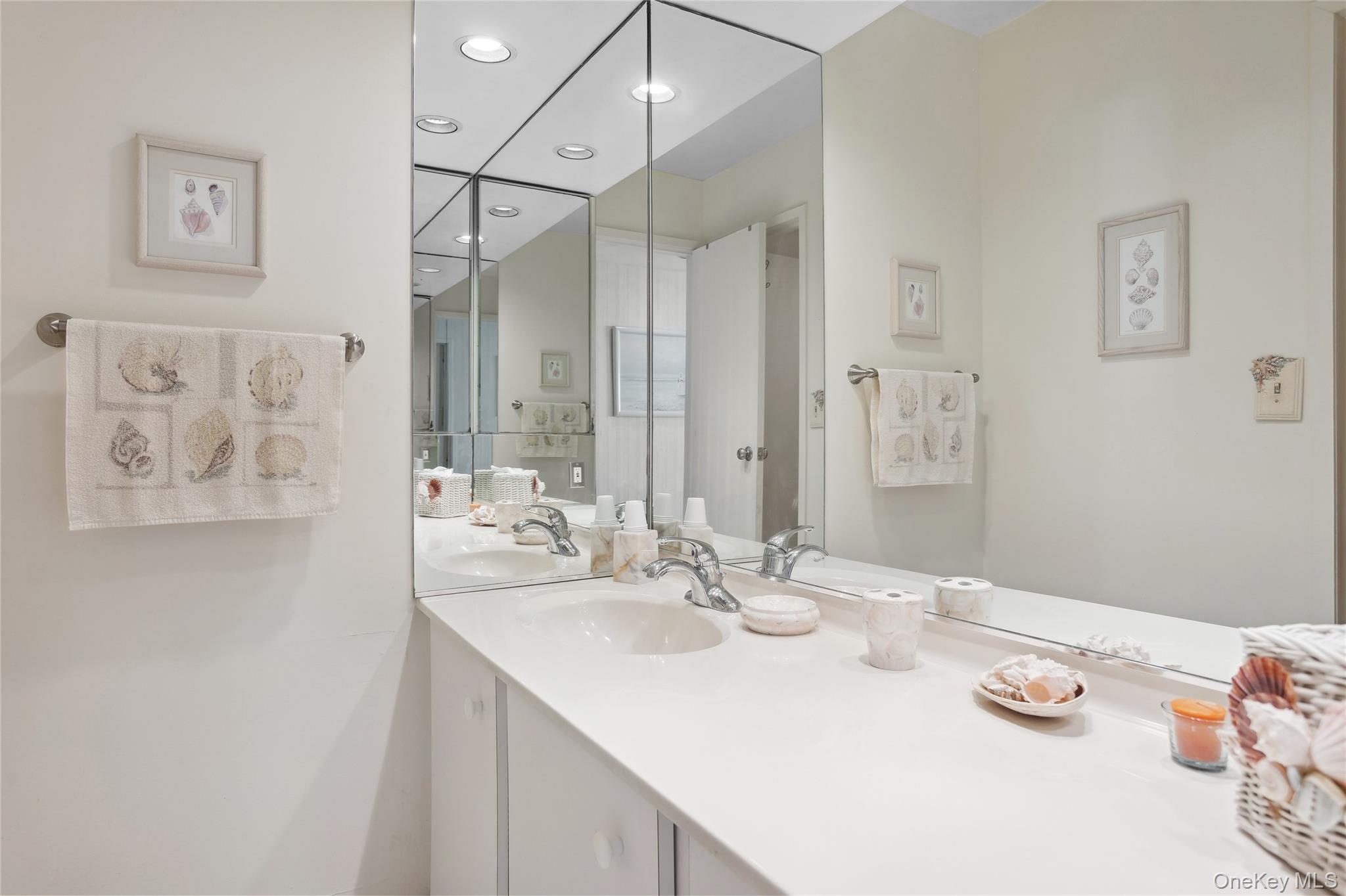 265 Dune Road # 7G, Westhampton Beach, NY 11978