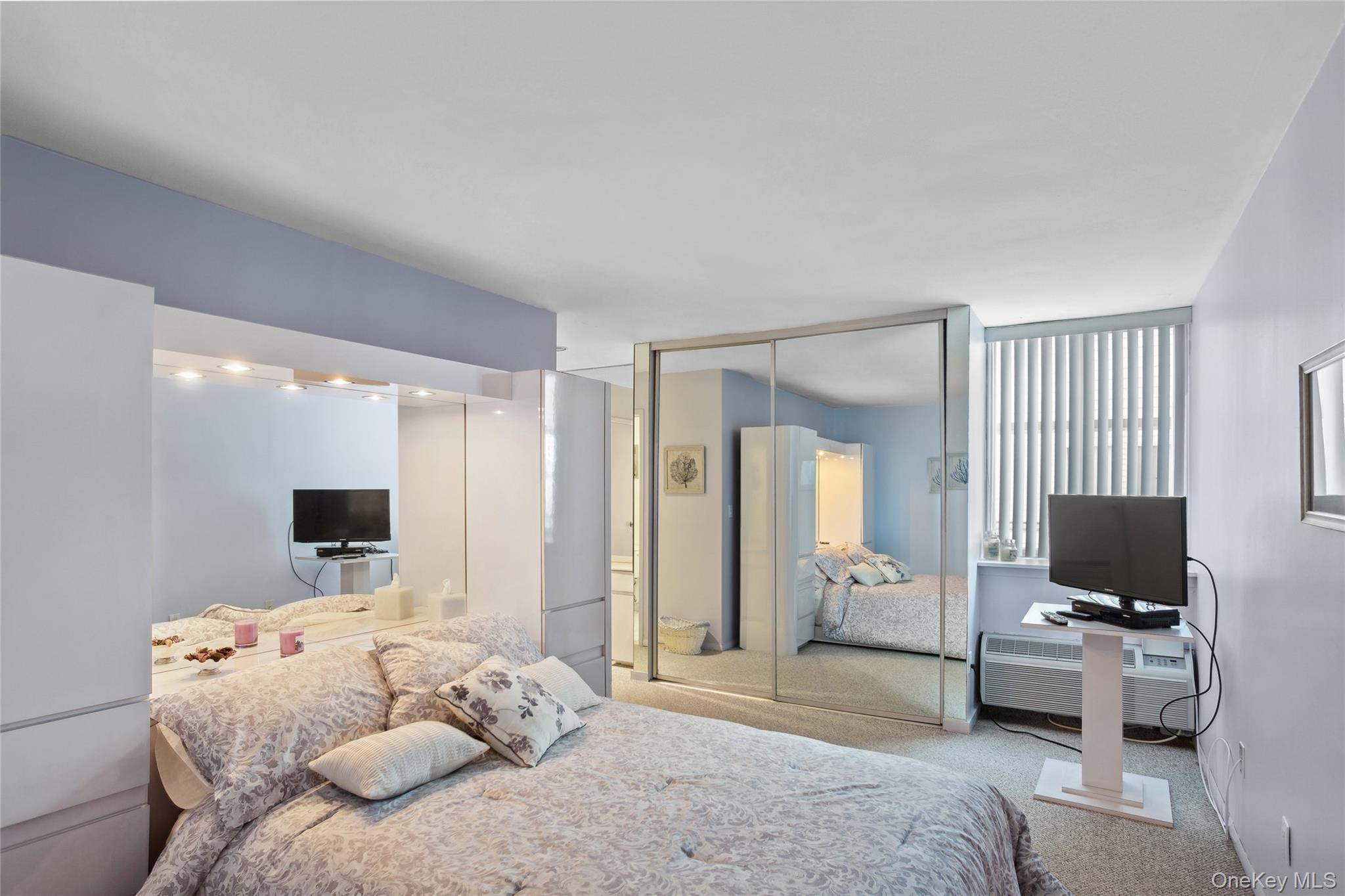 265 Dune Road # 7G, Westhampton Beach, NY 11978