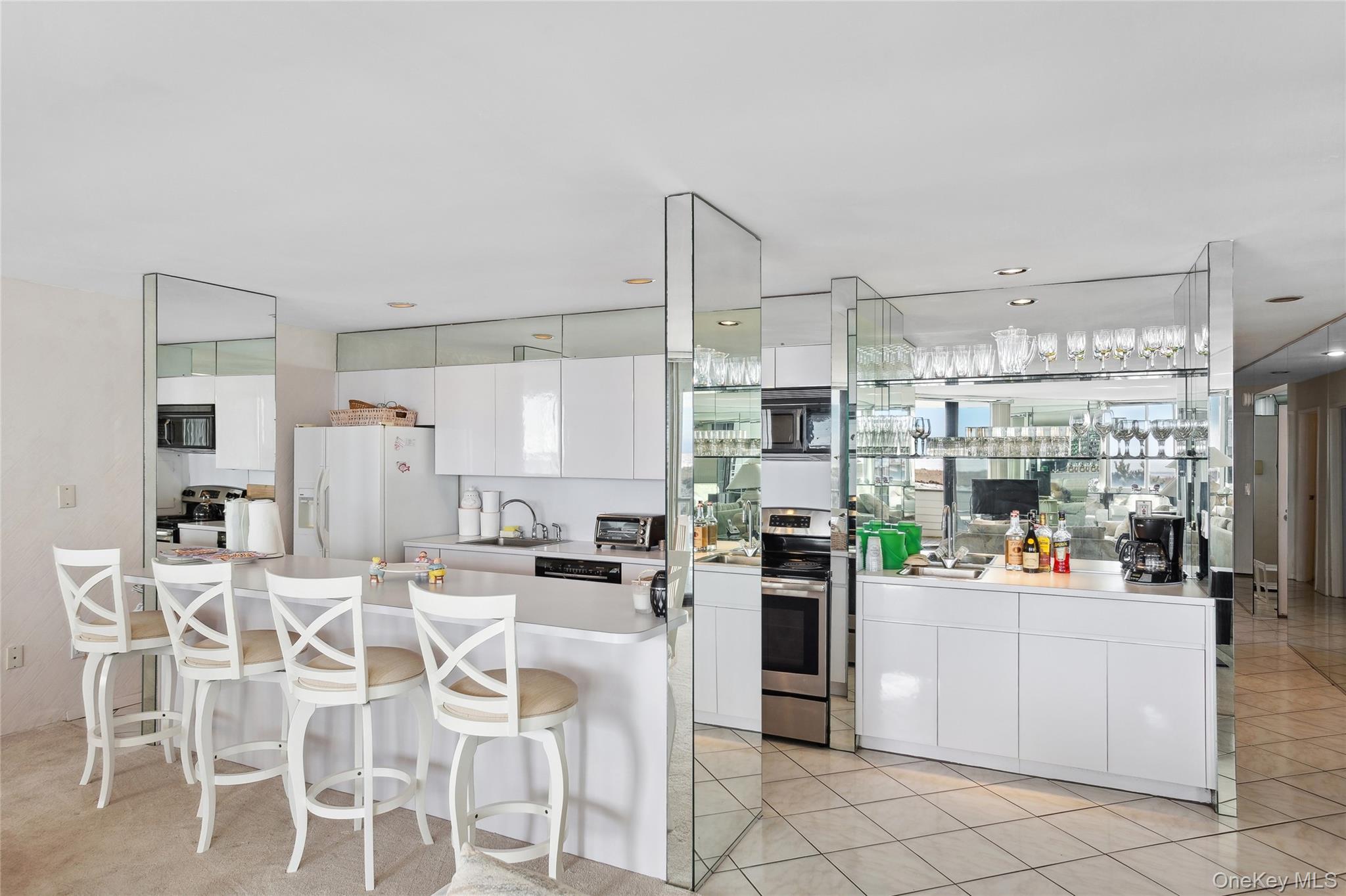 265 Dune Road # 7G, Westhampton Beach, NY 11978