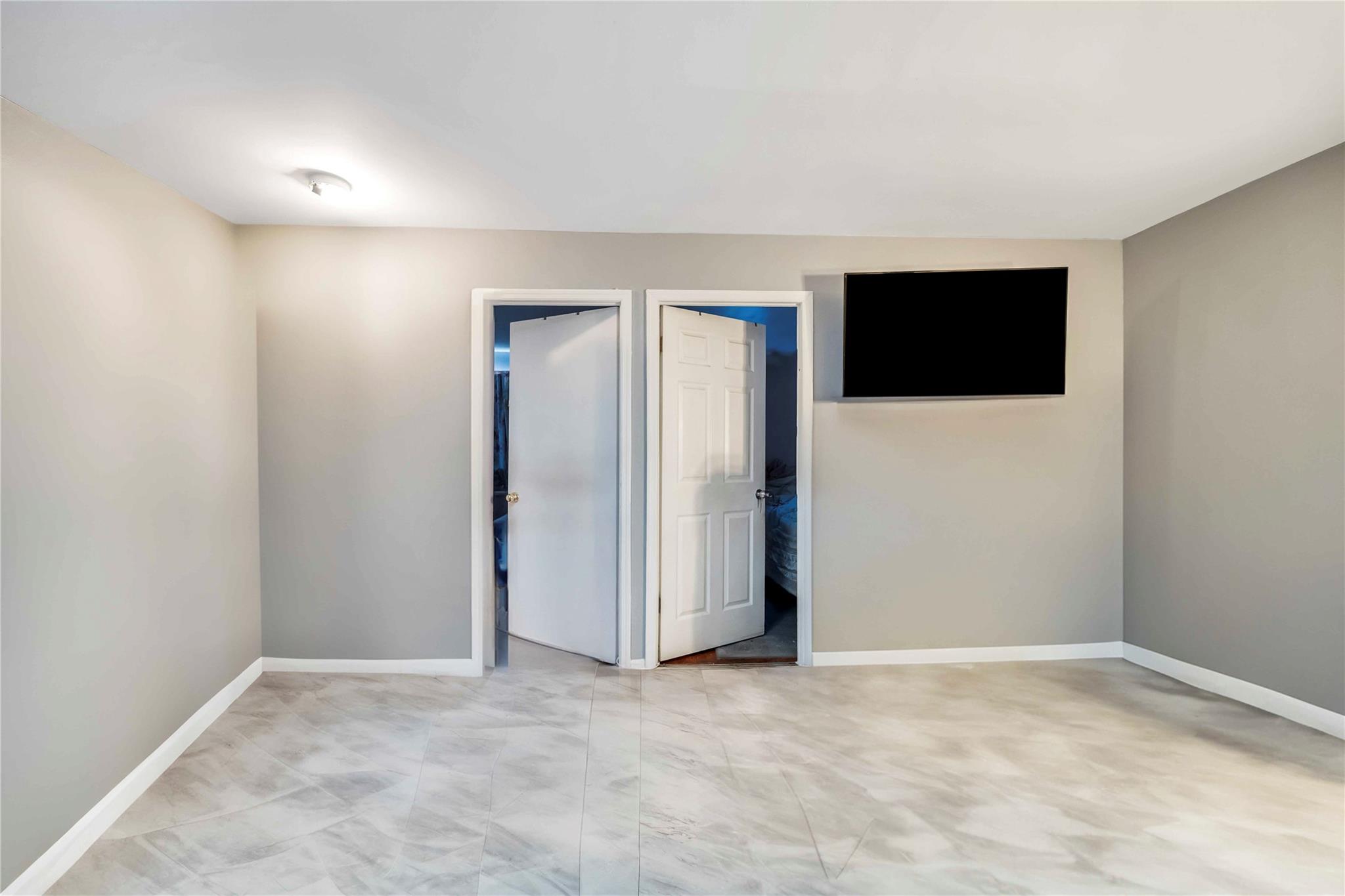 55-14 98th, Corona, NY 11368