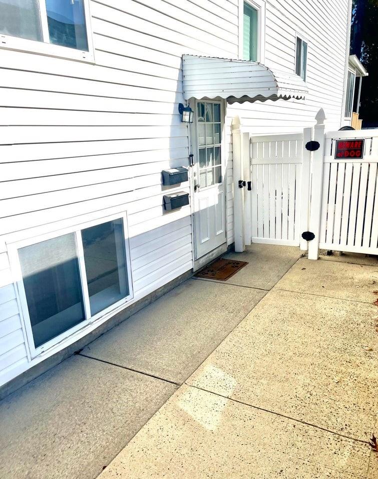 343 Stewart Avenue, Staten Island, NY 10314