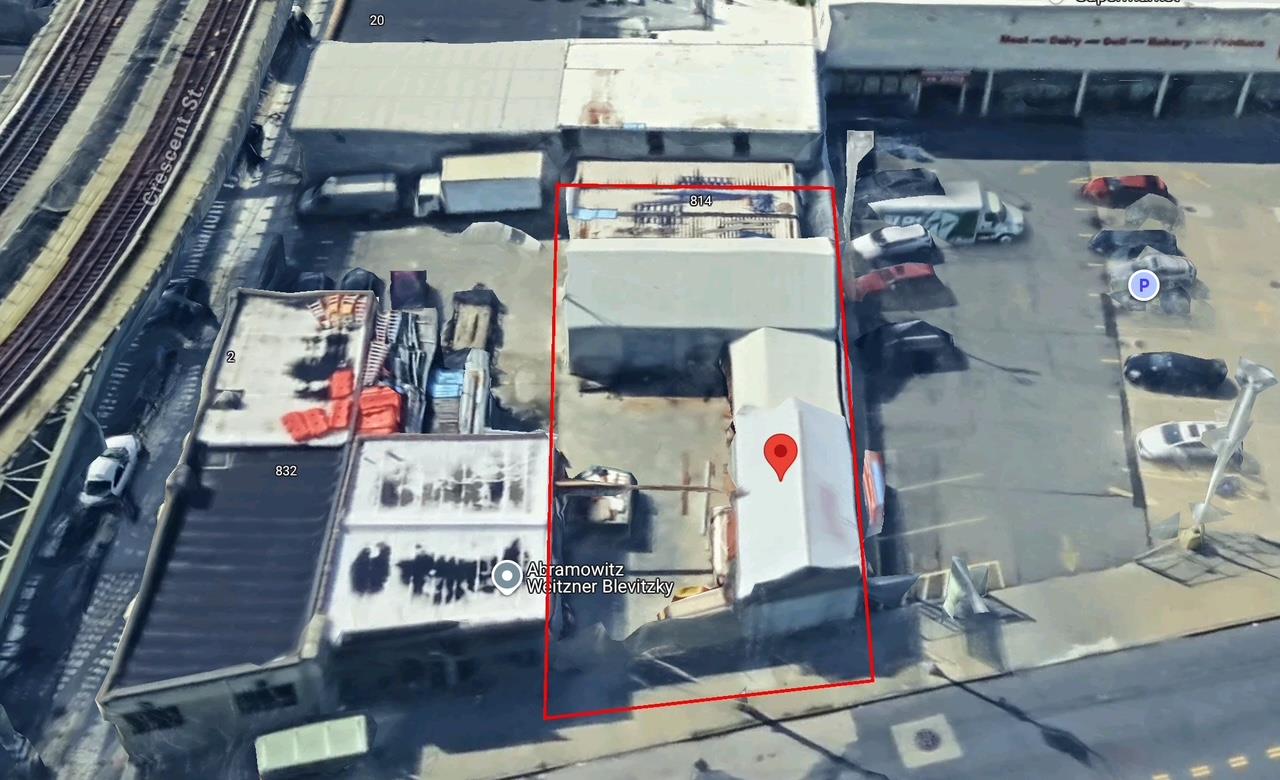 824 Jamaica Avenue, Brooklyn, NY 11208