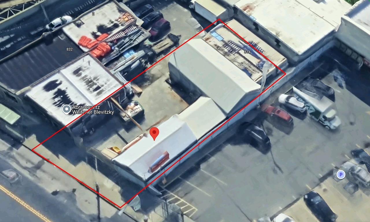 824 Jamaica Avenue, Brooklyn, NY 11208