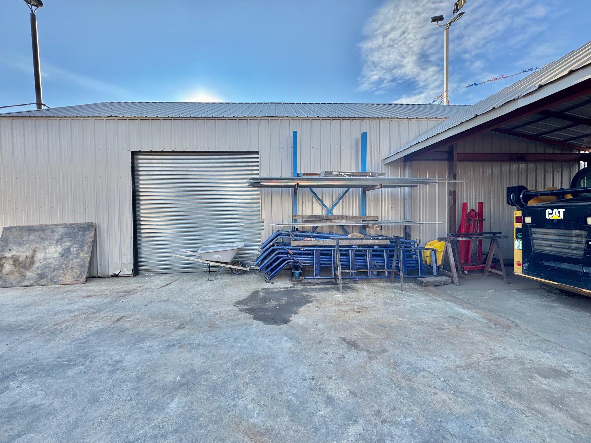 824 Jamaica Avenue, Brooklyn, NY 11208