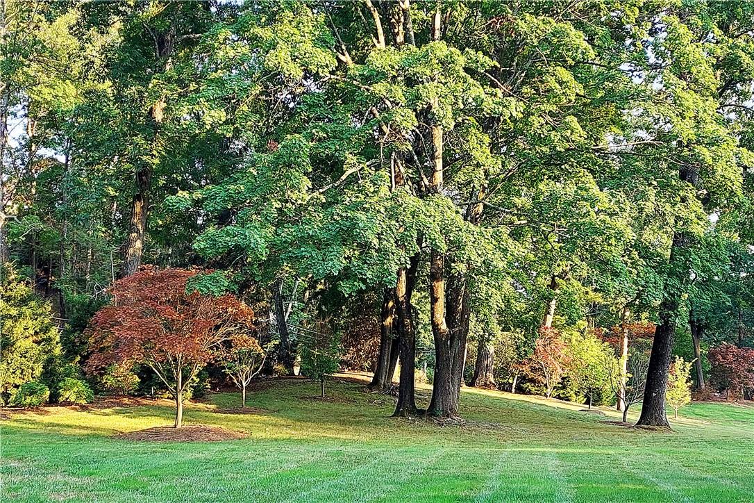 118 Tower Hill Road W, Tuxedo Park, NY 10987