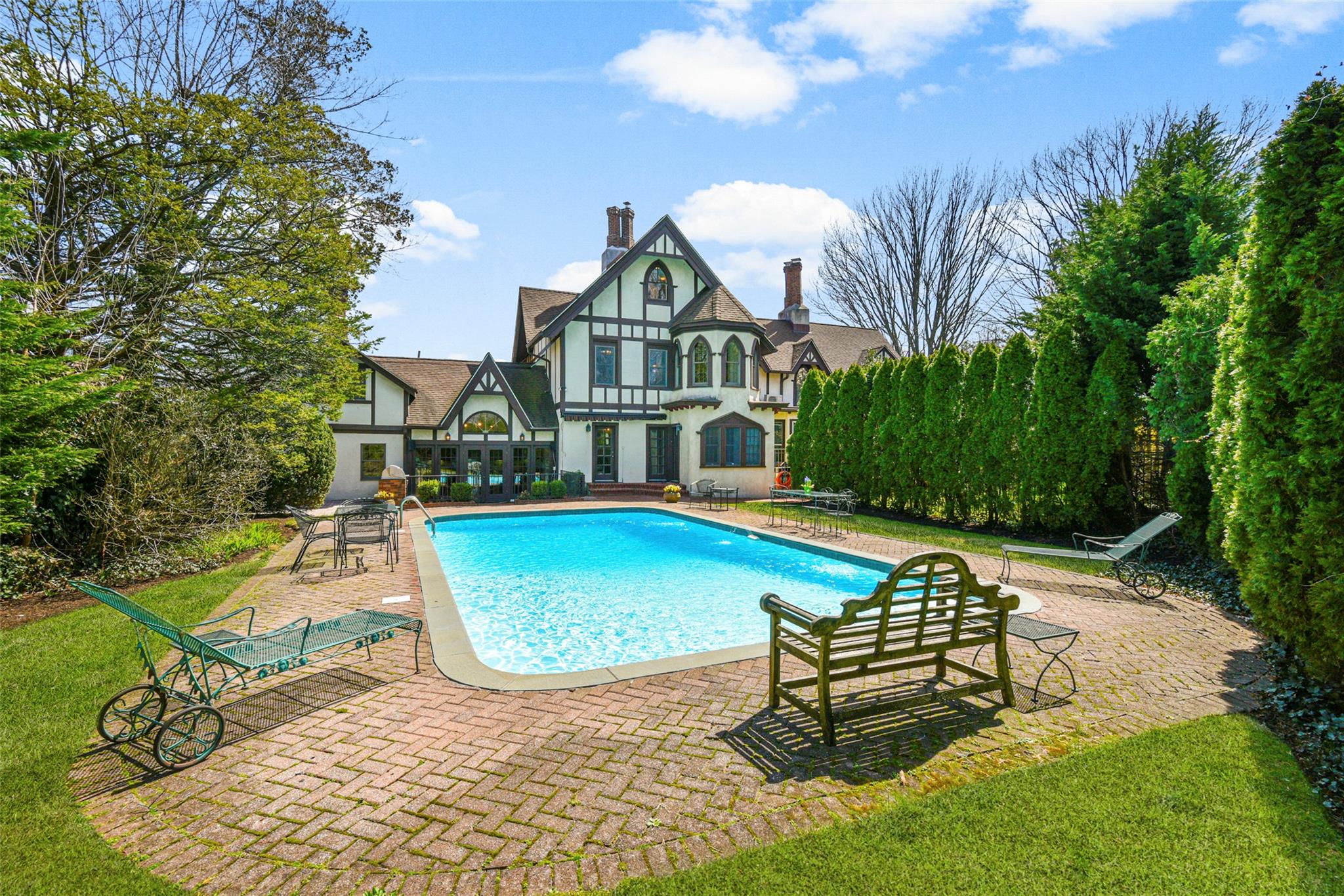 78 Seaview Avenue, New Rochelle, NY 10801