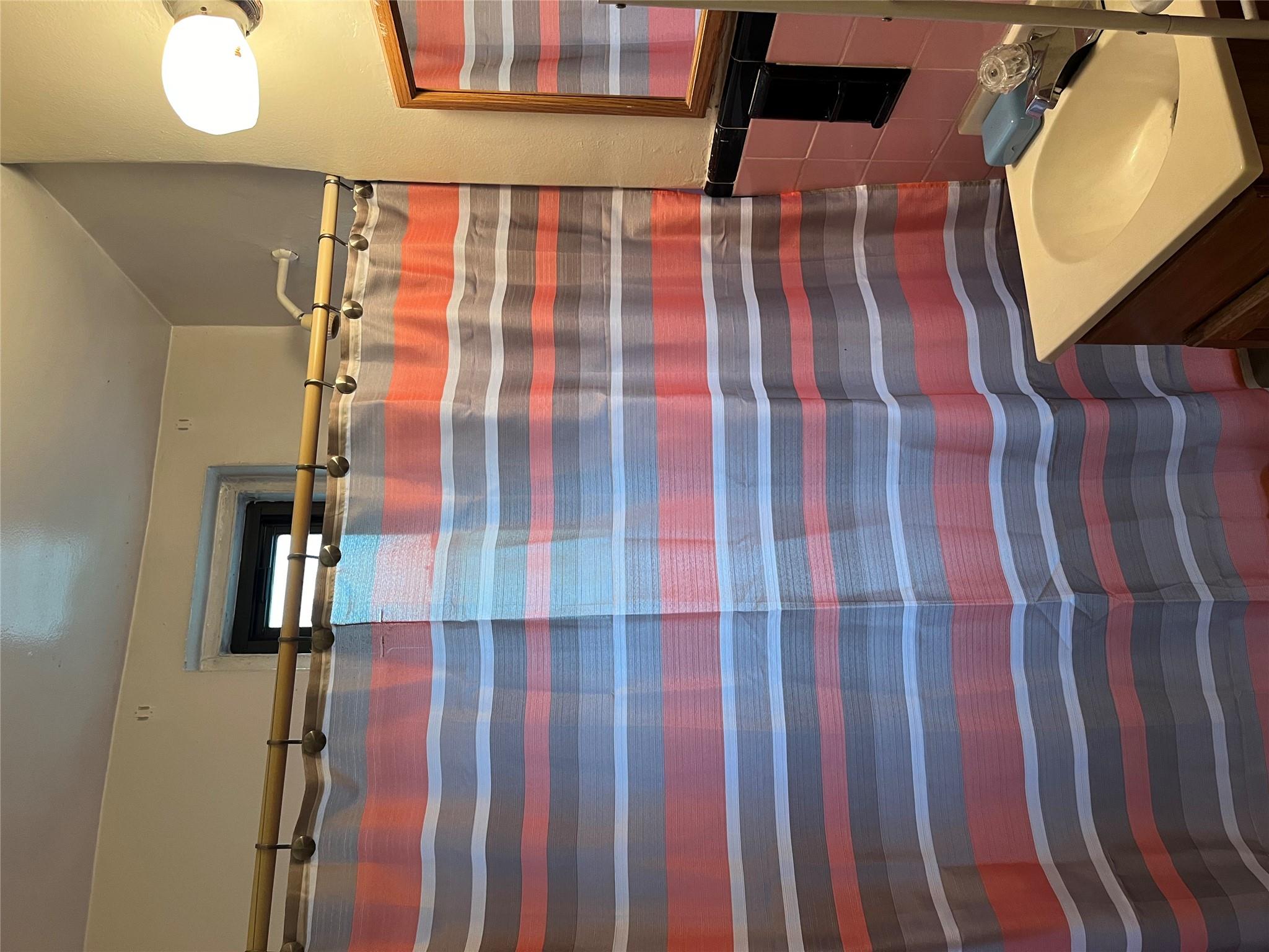 33-24 Junction Blvd # 3M, Jackson Heights, NY 11372