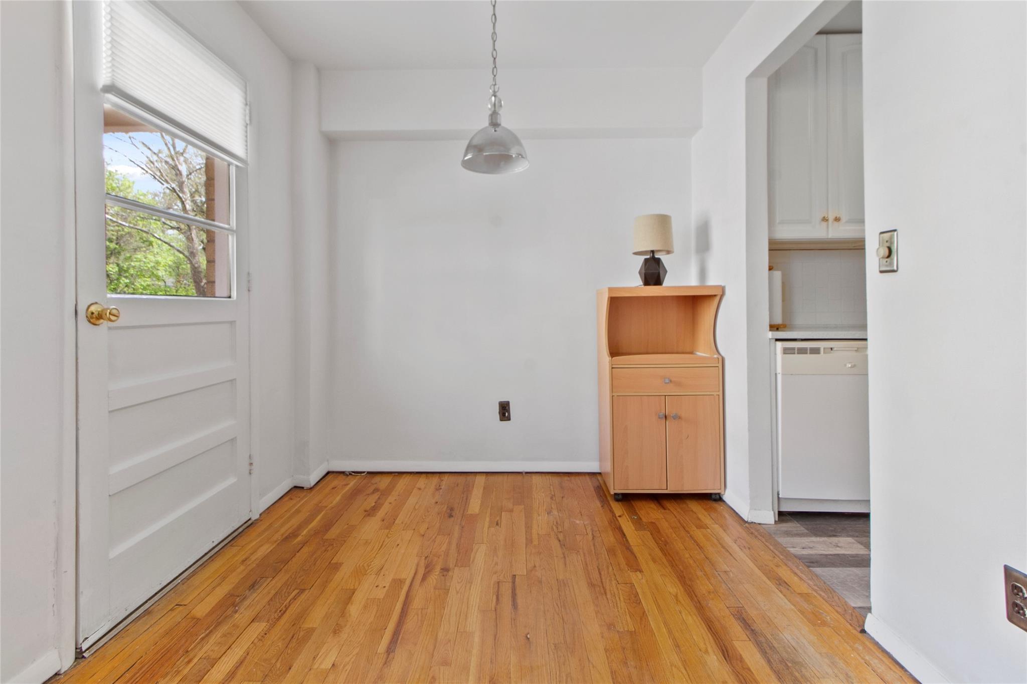445 Broadway # 2M, Hastings-on-Hudson, NY 10706