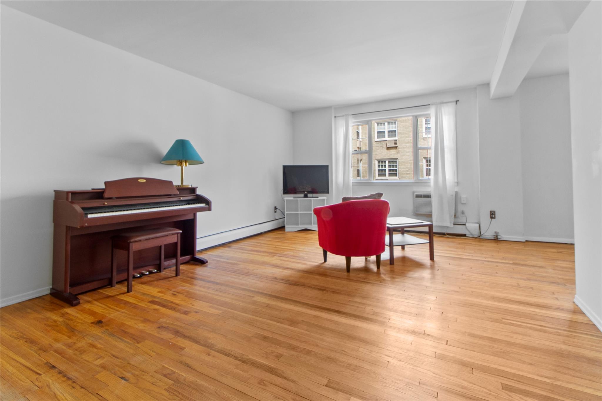 445 Broadway # 2M, Hastings-on-Hudson, NY 10706