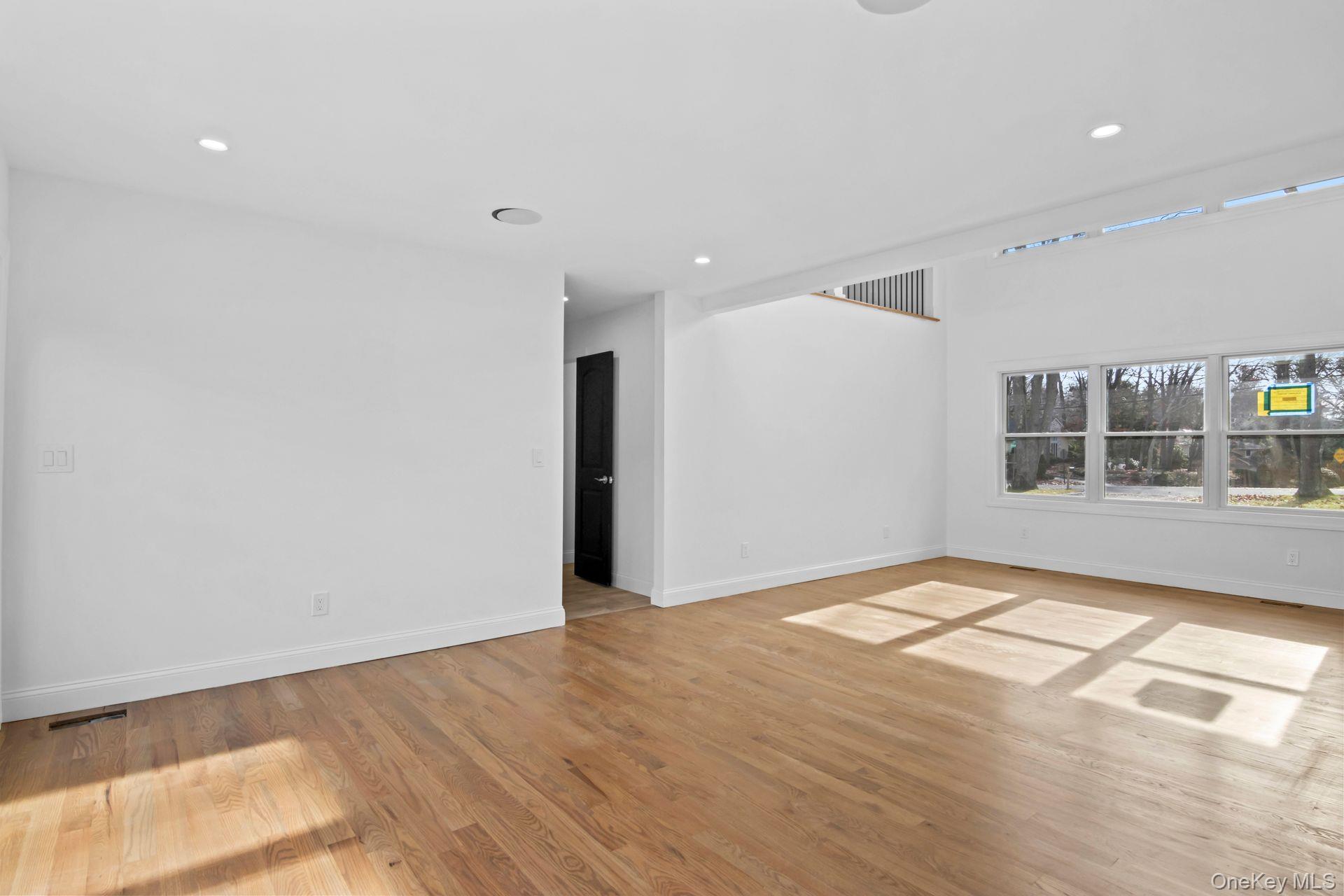 158 Landing Meadow Road, Smithtown, NY 11787