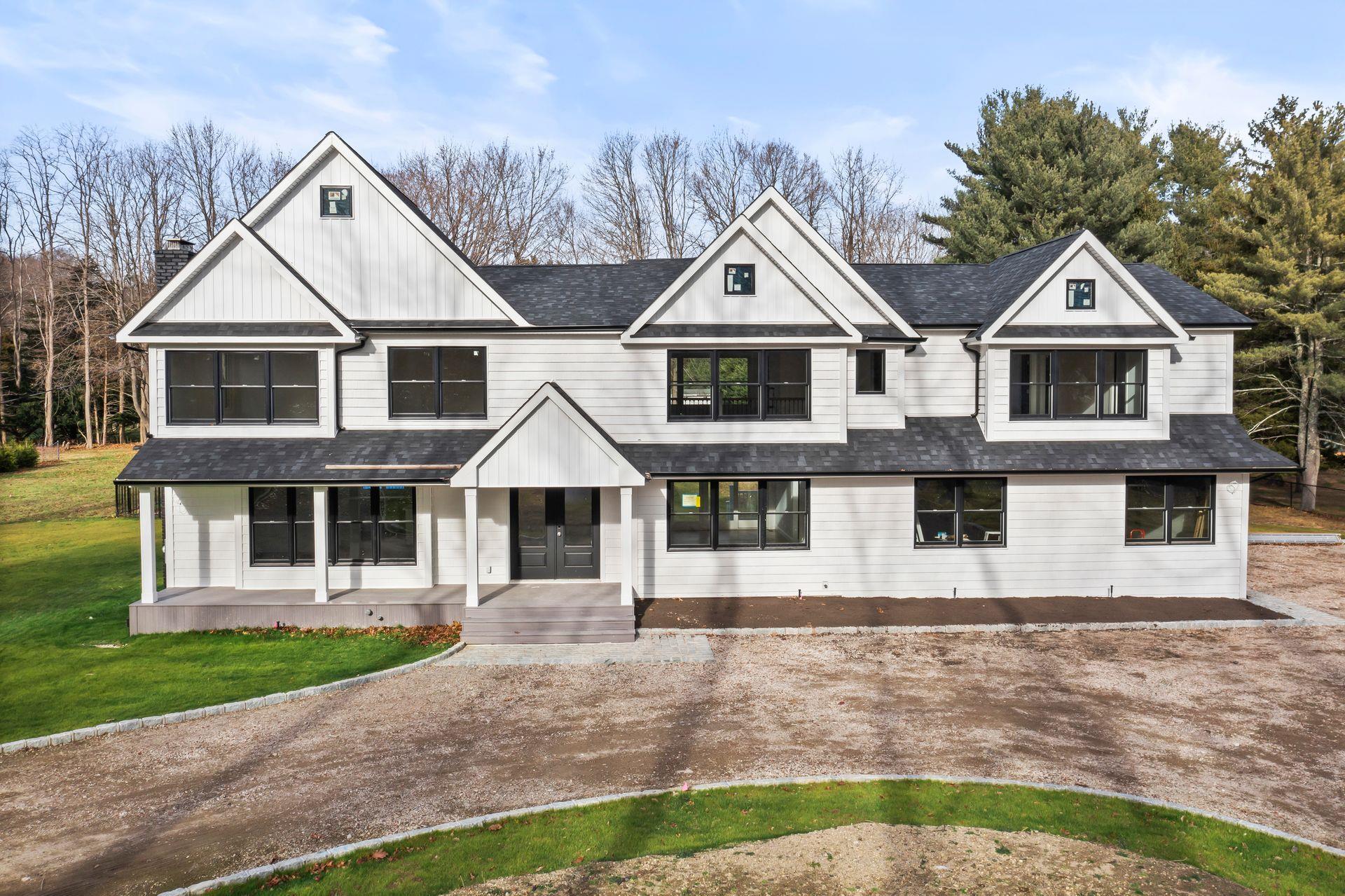 158 Landing Meadow Road, Smithtown, NY 11787