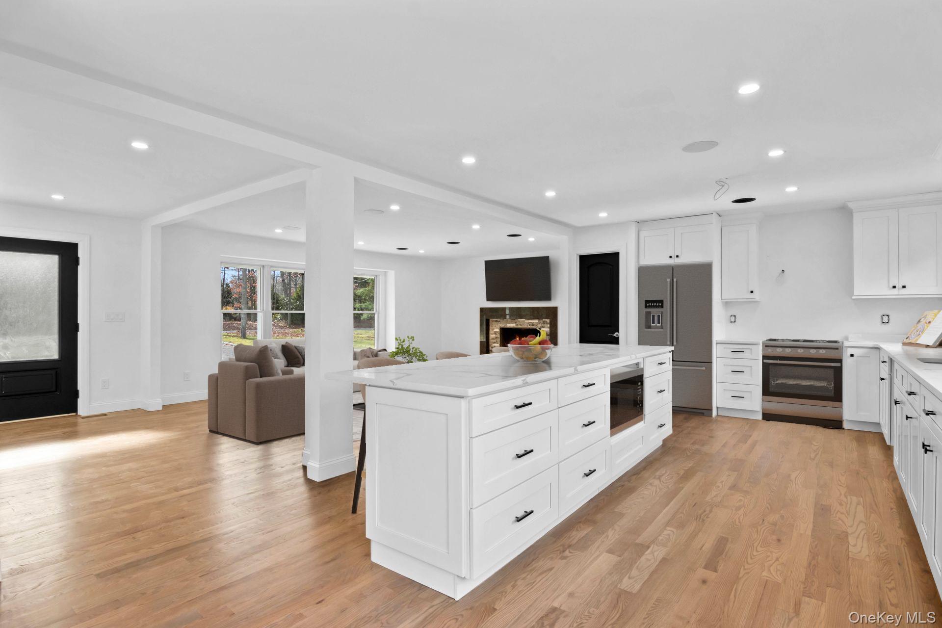 158 Landing Meadow Road, Smithtown, NY 11787