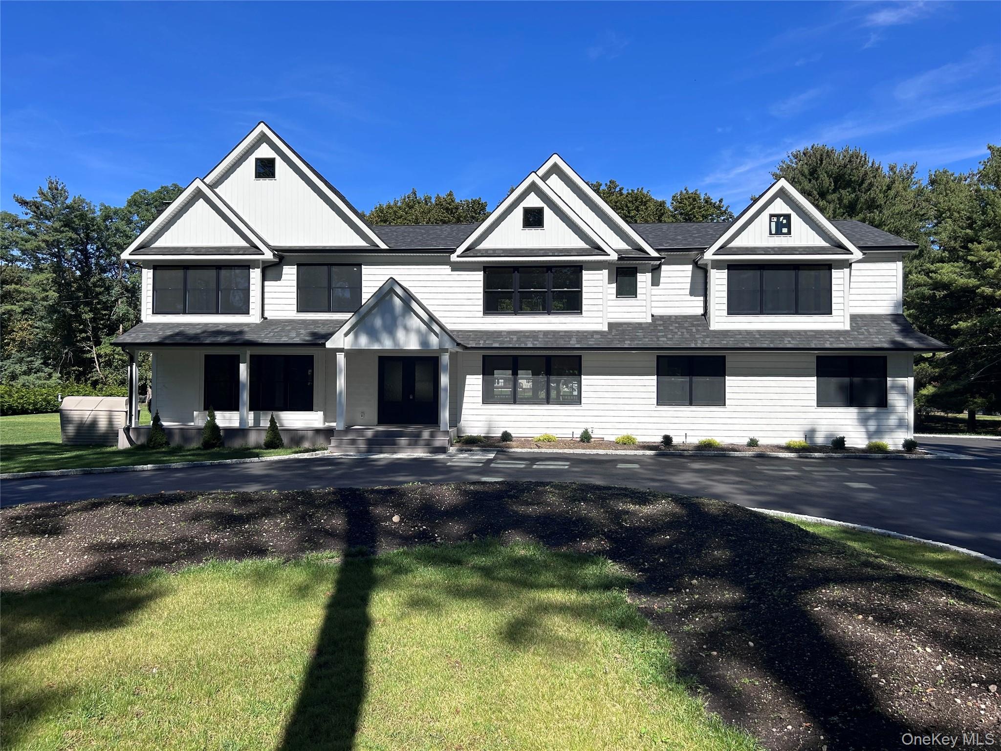 158 Landing Meadow Road, Smithtown, NY 11787