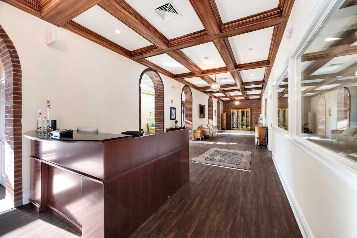 70 Gedney Way, White Plains, NY 10605