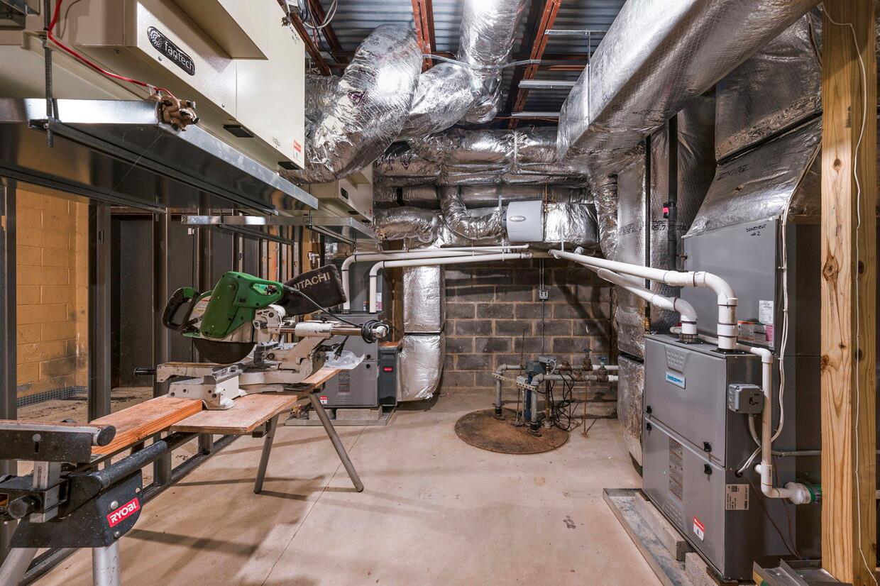 70 Gedney Way, White Plains, NY 10605