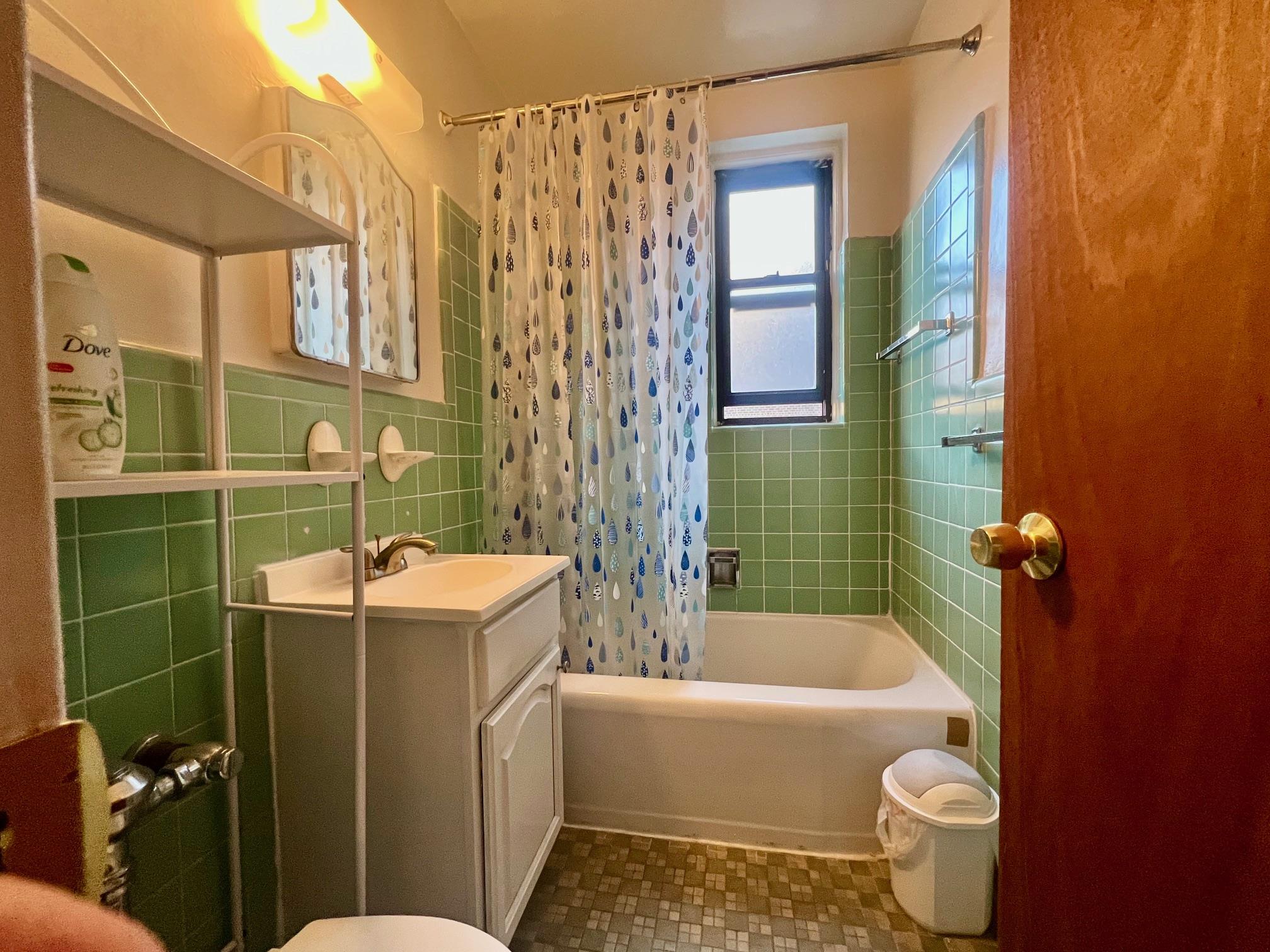 83-25 98 Street # 3S, Woodhaven, NY 11421