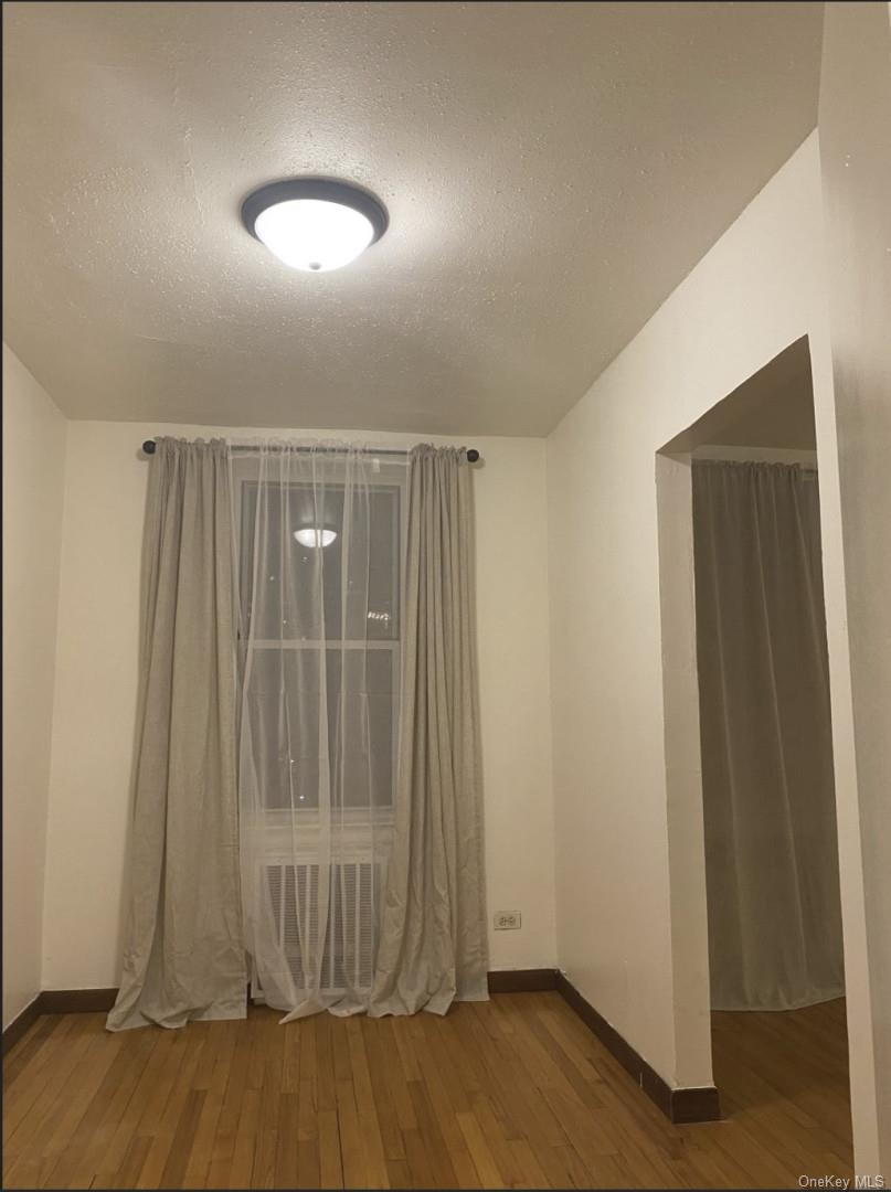 2385 Barker Avenue # 5L, Bronx, NY 10467