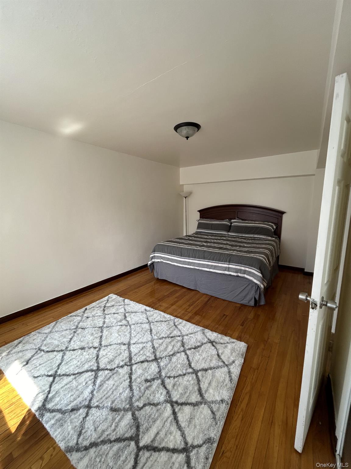 2385 Barker Avenue # 5L, Bronx, NY 10467