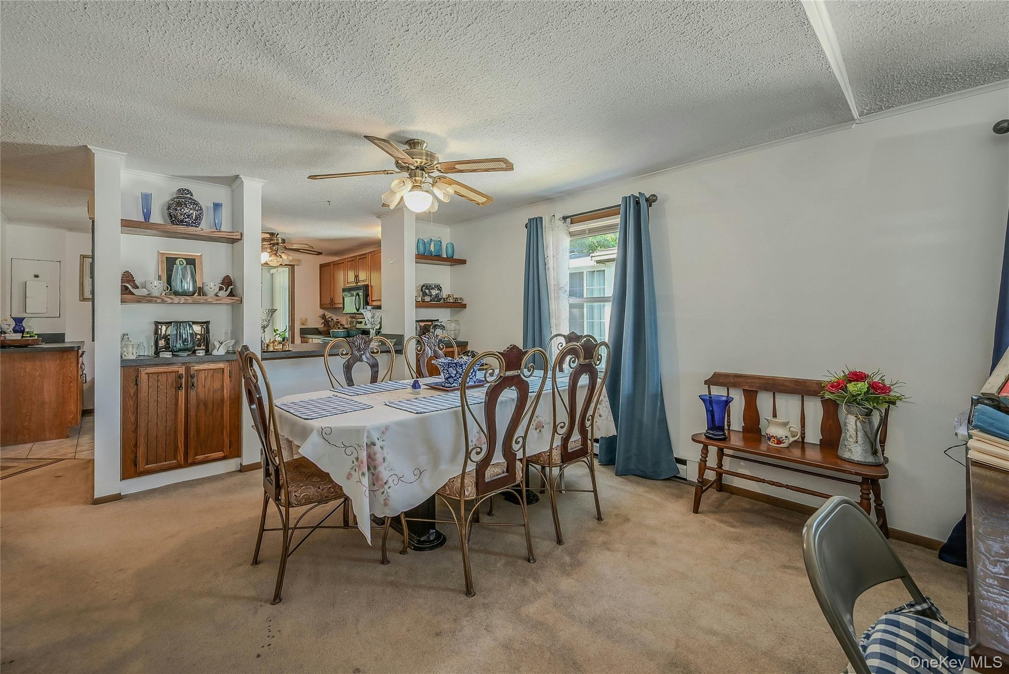 161 Village Circle W # 161, Manorville, NY 11949