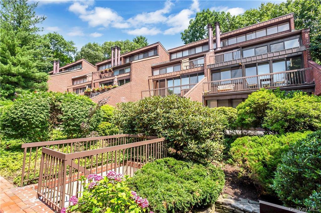 150 N Bedford Road # 5A, Chappaqua, NY 10514