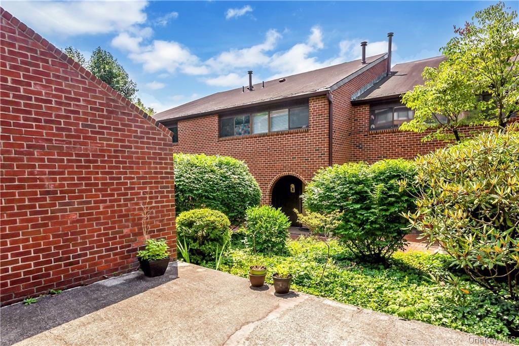 150 N Bedford Road # 5A, Chappaqua, NY 10514