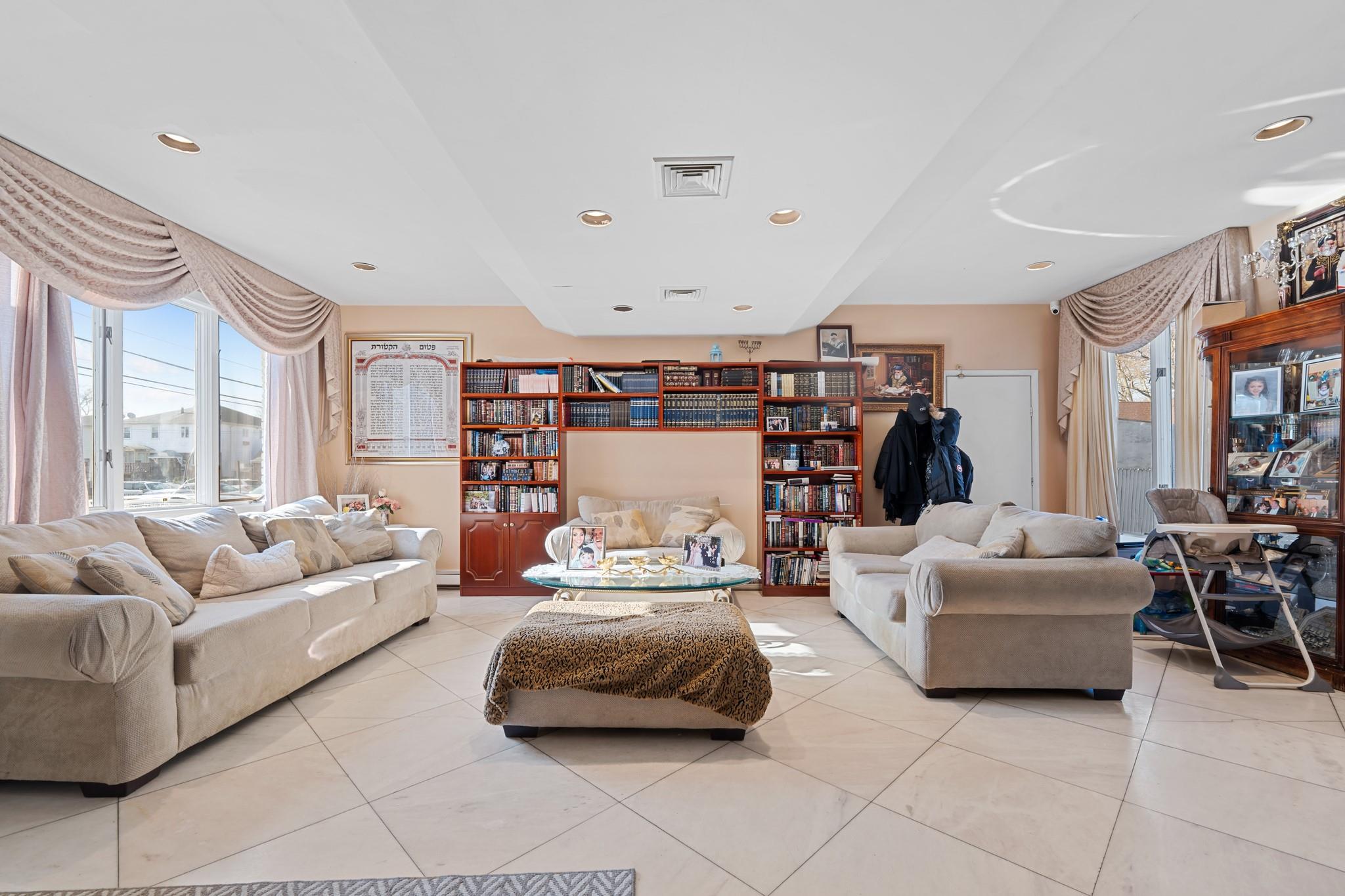 138-65 63rd Avenue, Flushing, NY 11367