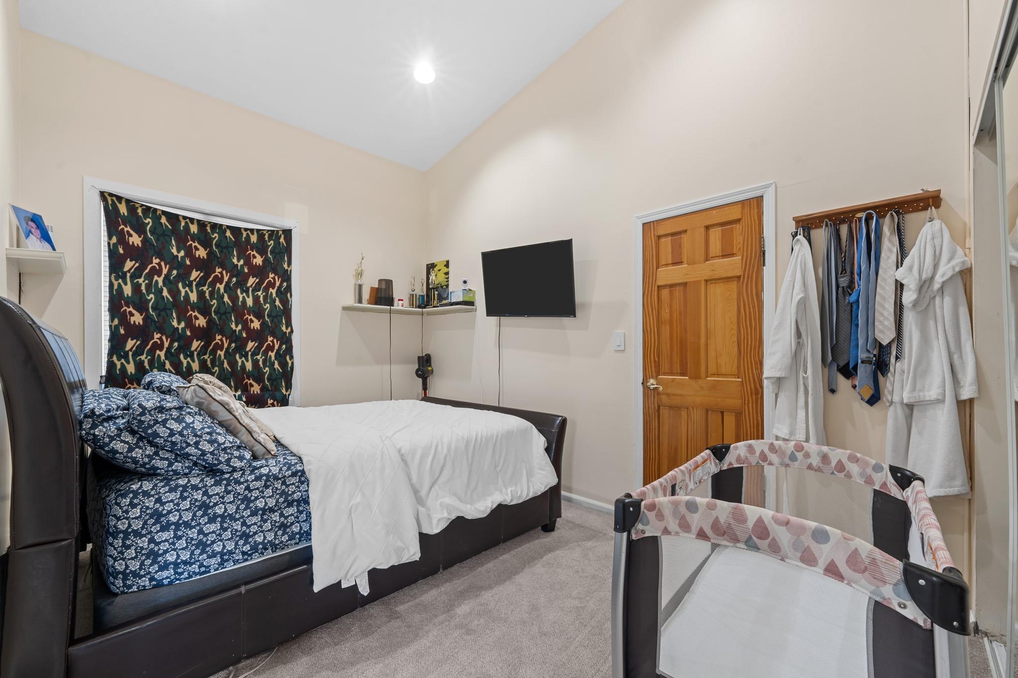 138-65 63rd Avenue, Flushing, NY 11367