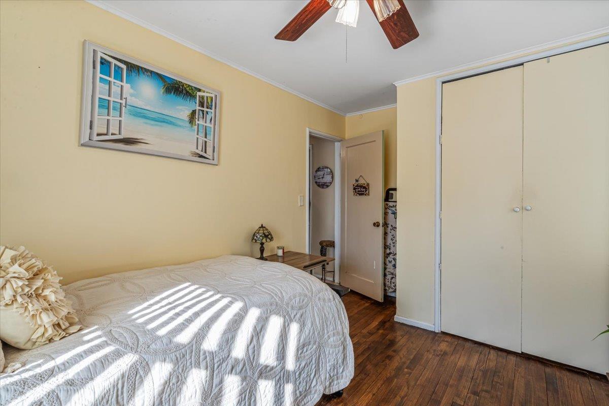 1647 Miriam Court, Elmont, NY 11003