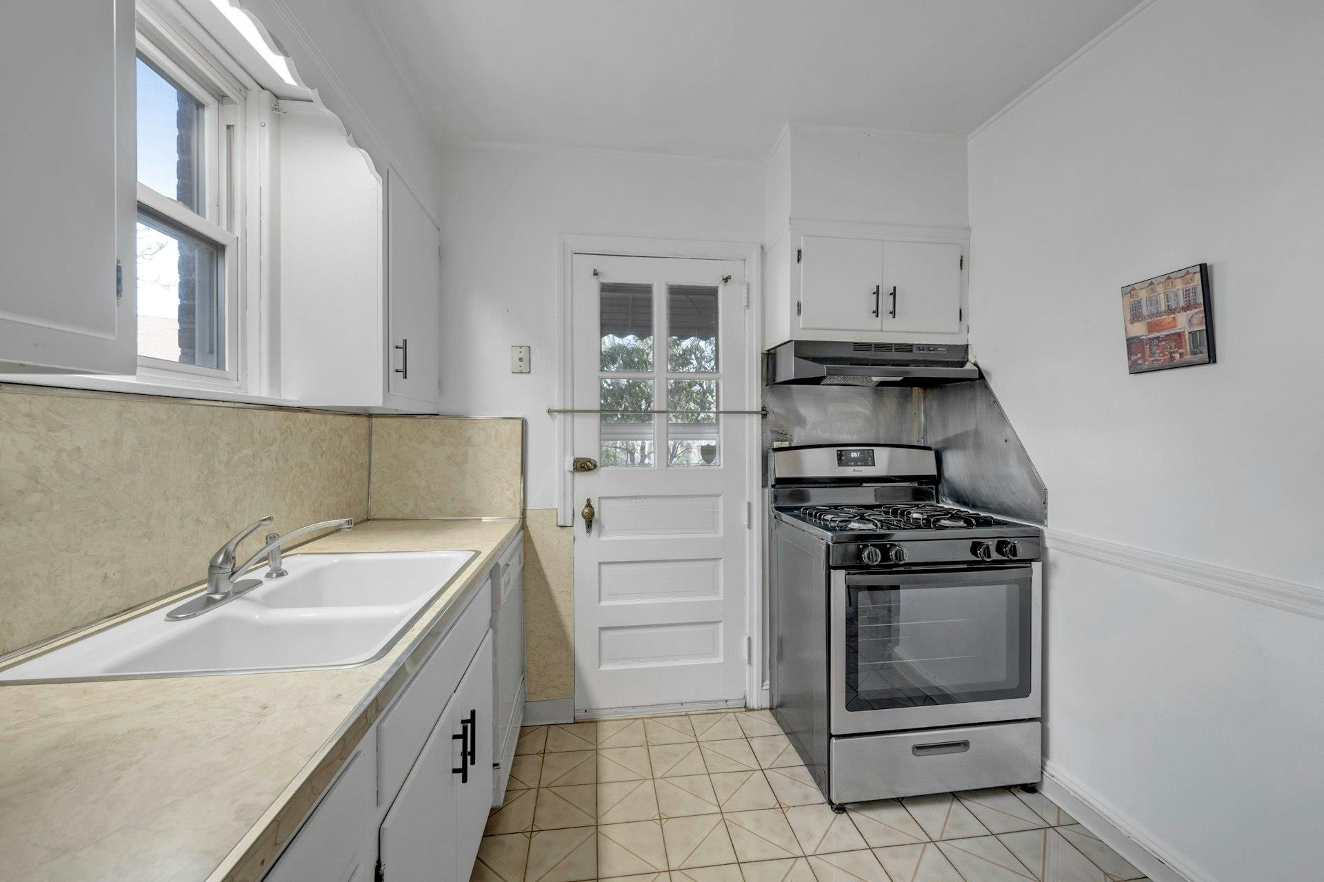 3203 Parsifal Place, Bronx, NY 10465