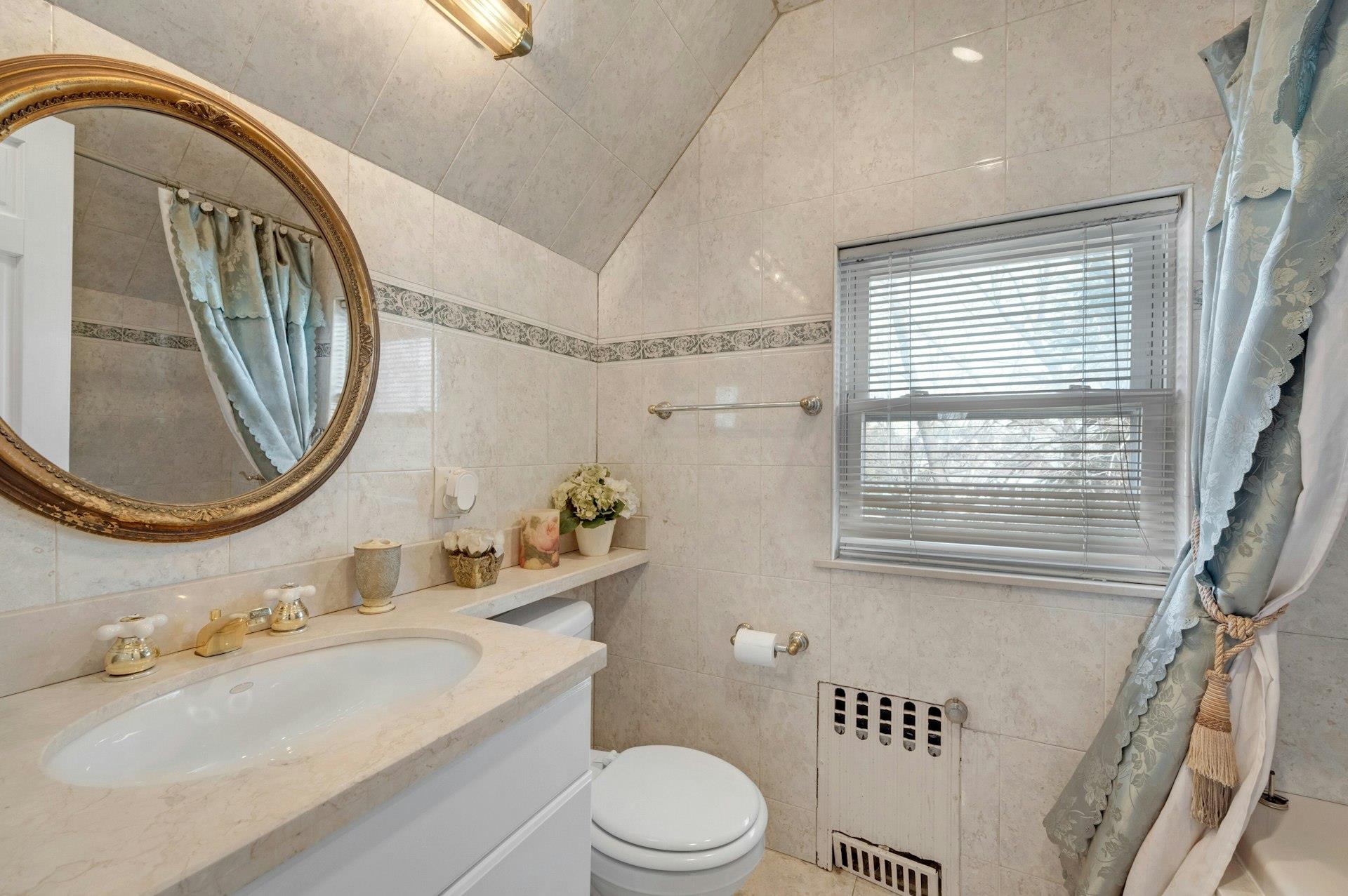 3203 Parsifal Place, Bronx, NY 10465