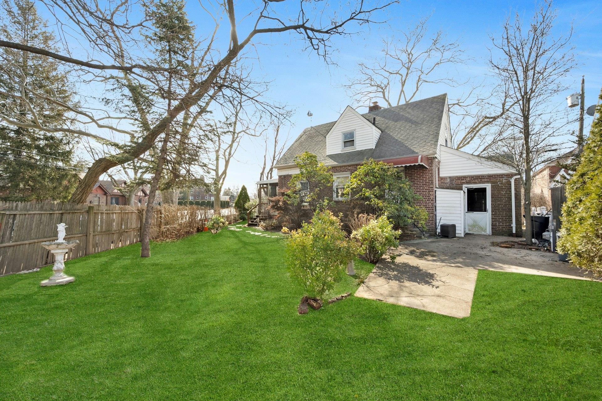 3203 Parsifal Place, Bronx, NY 10465