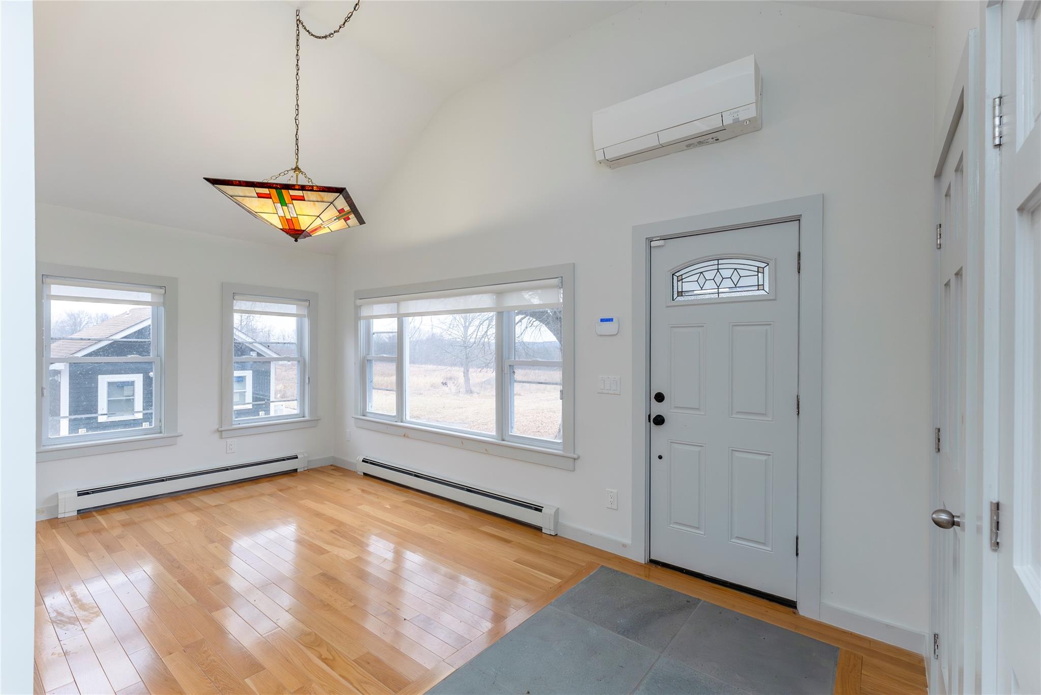 1091 Albany Post Road, Gardiner, NY 12525